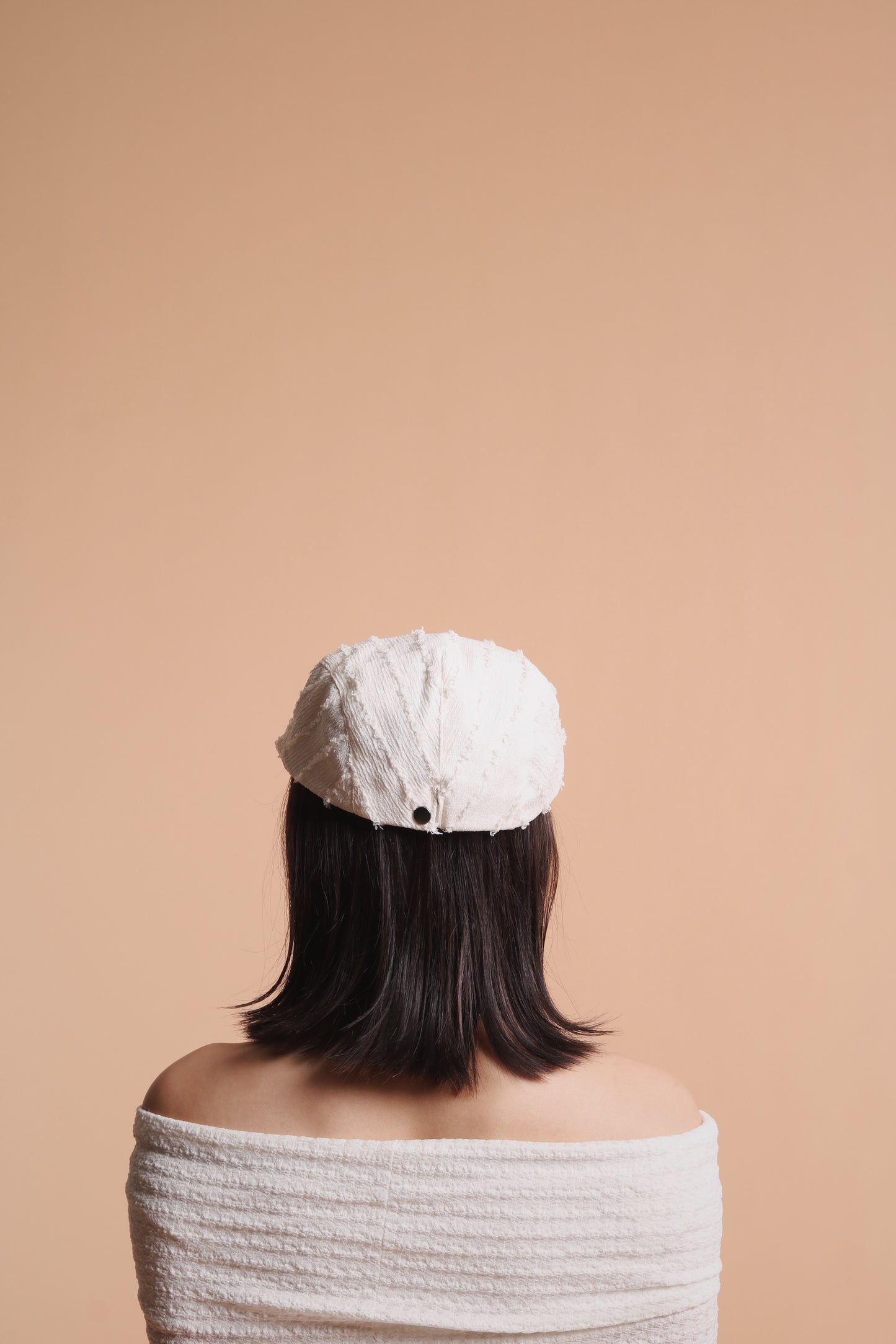 Frayed News Cap (White)