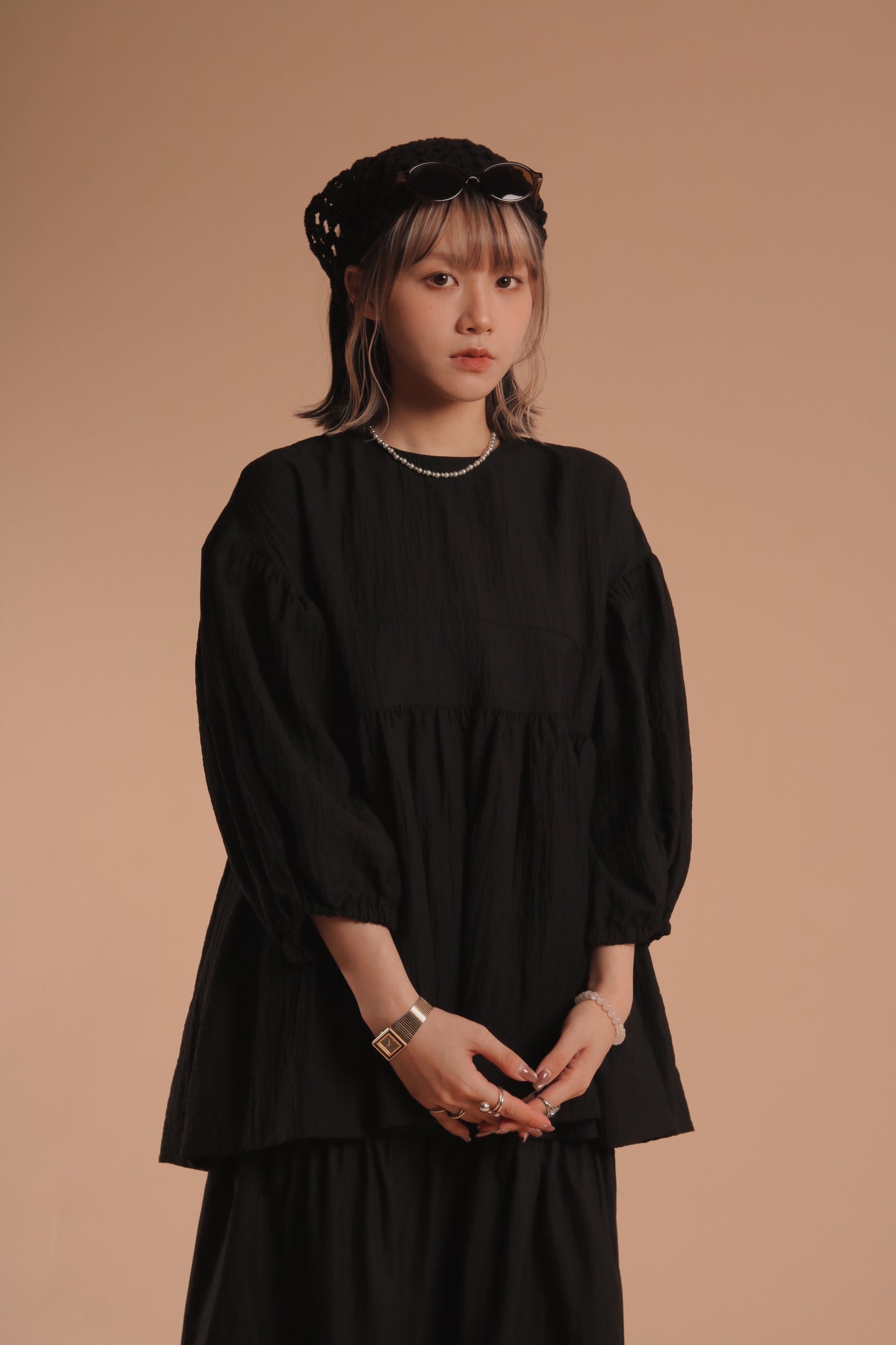Doll Puff Sleeve Blouse (Black)