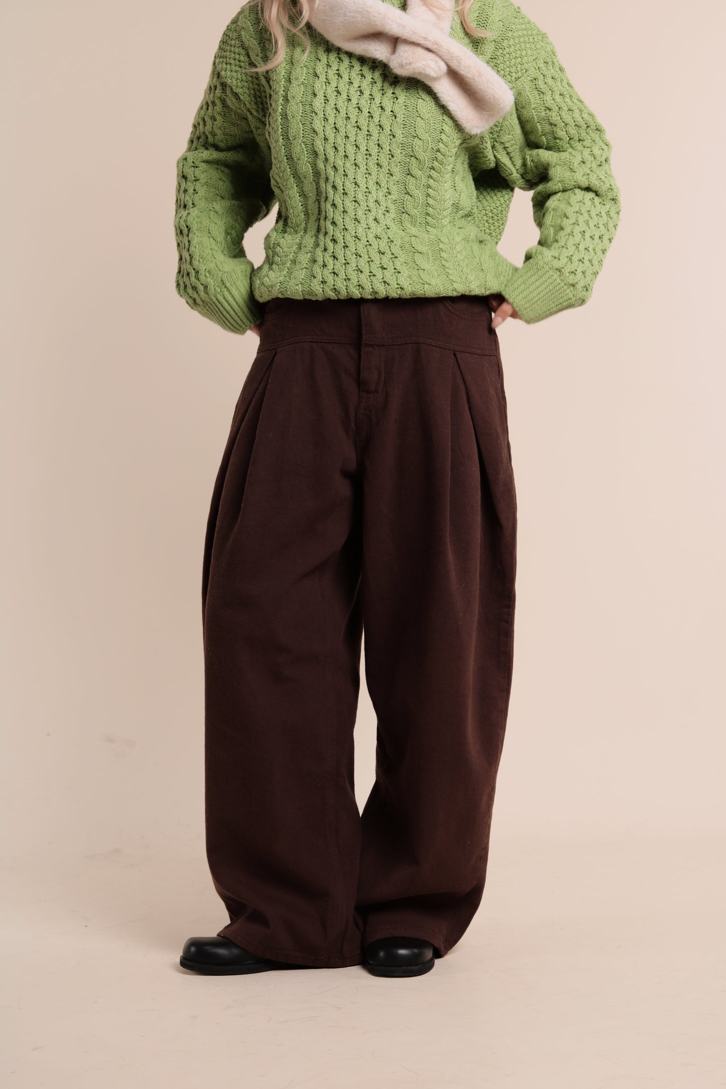 Nolan Pleat Pants (Brown)