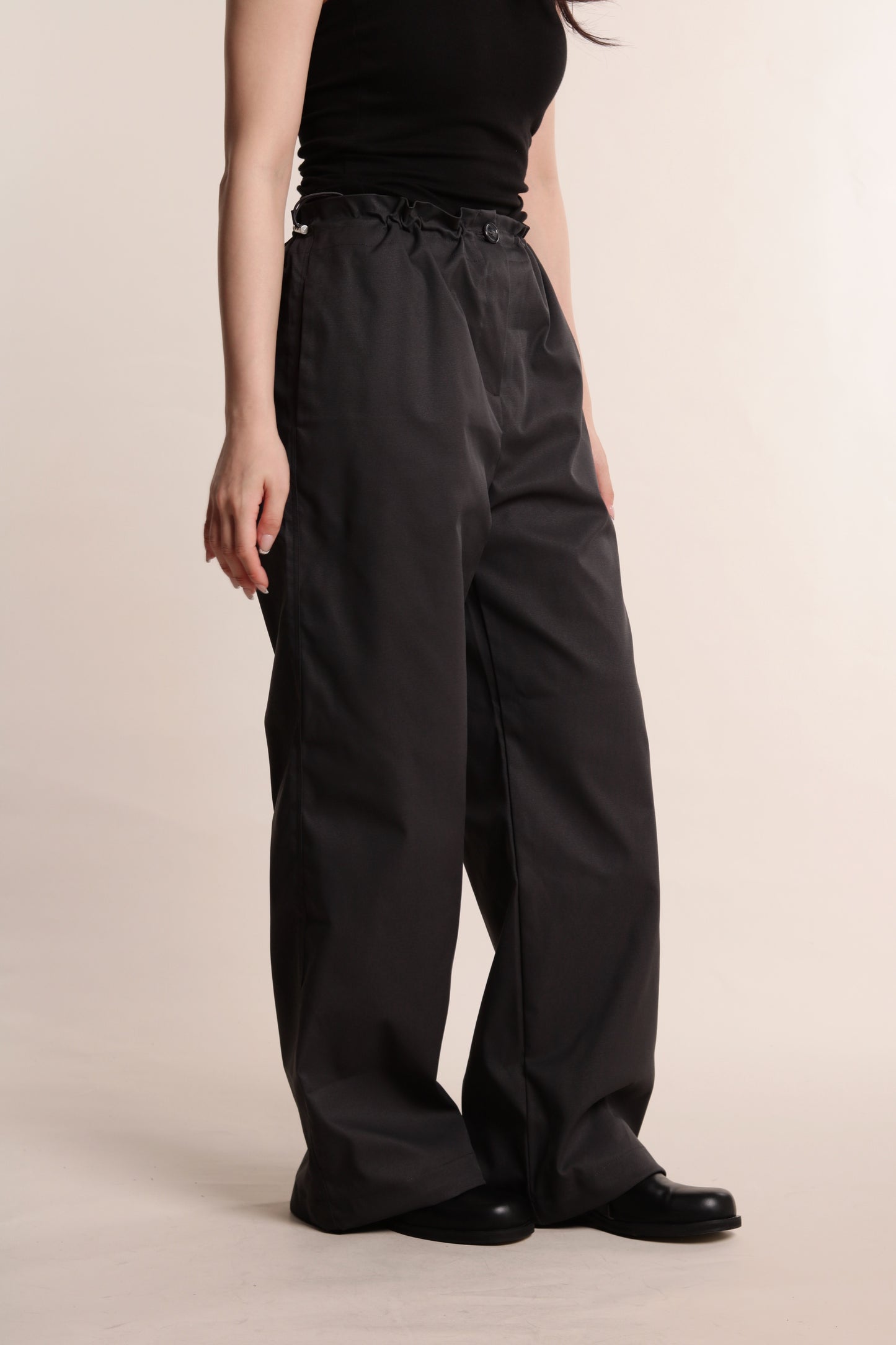Delia Gathered Pants (Charcoal)