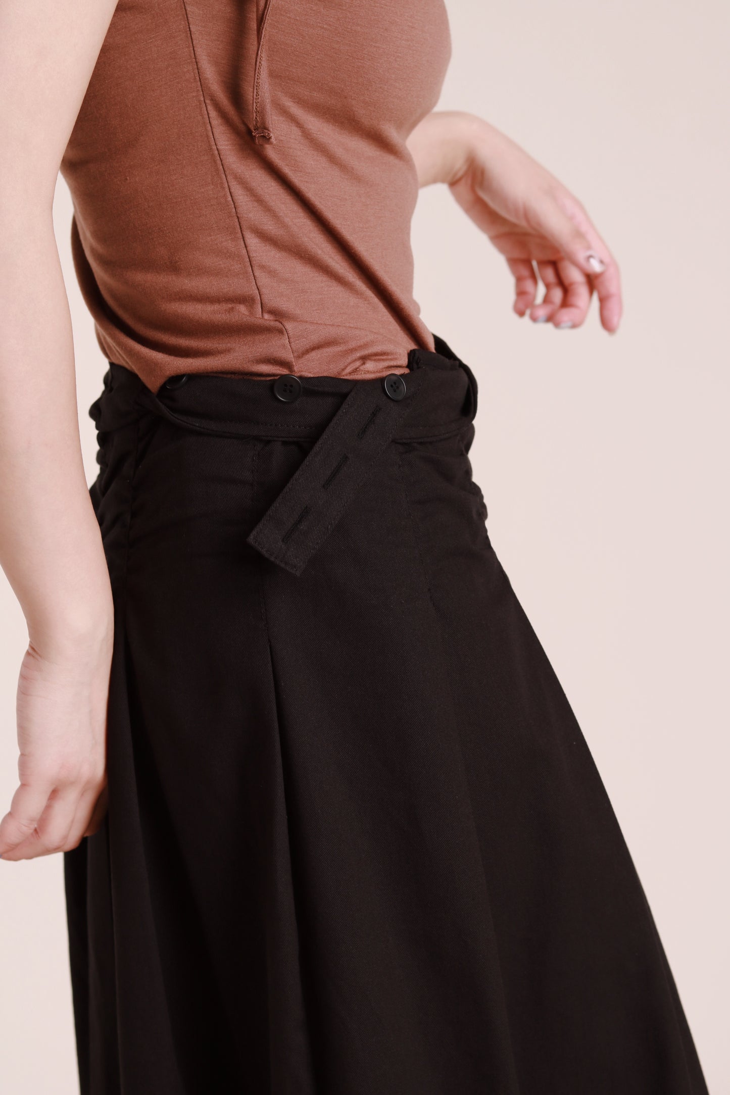 Doll Buckle Skirt (Black)