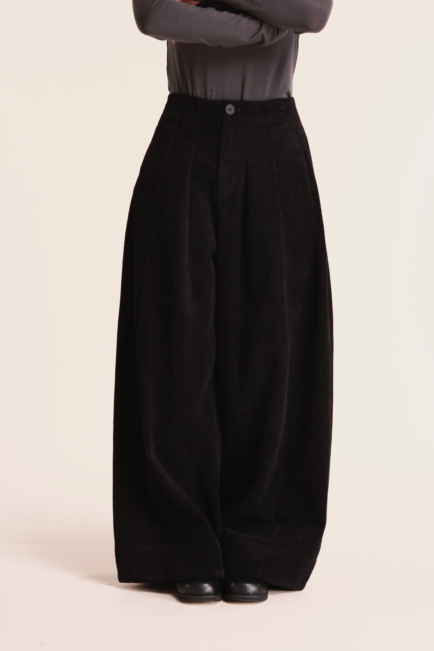 Corduroy Wide Pants (Black)
