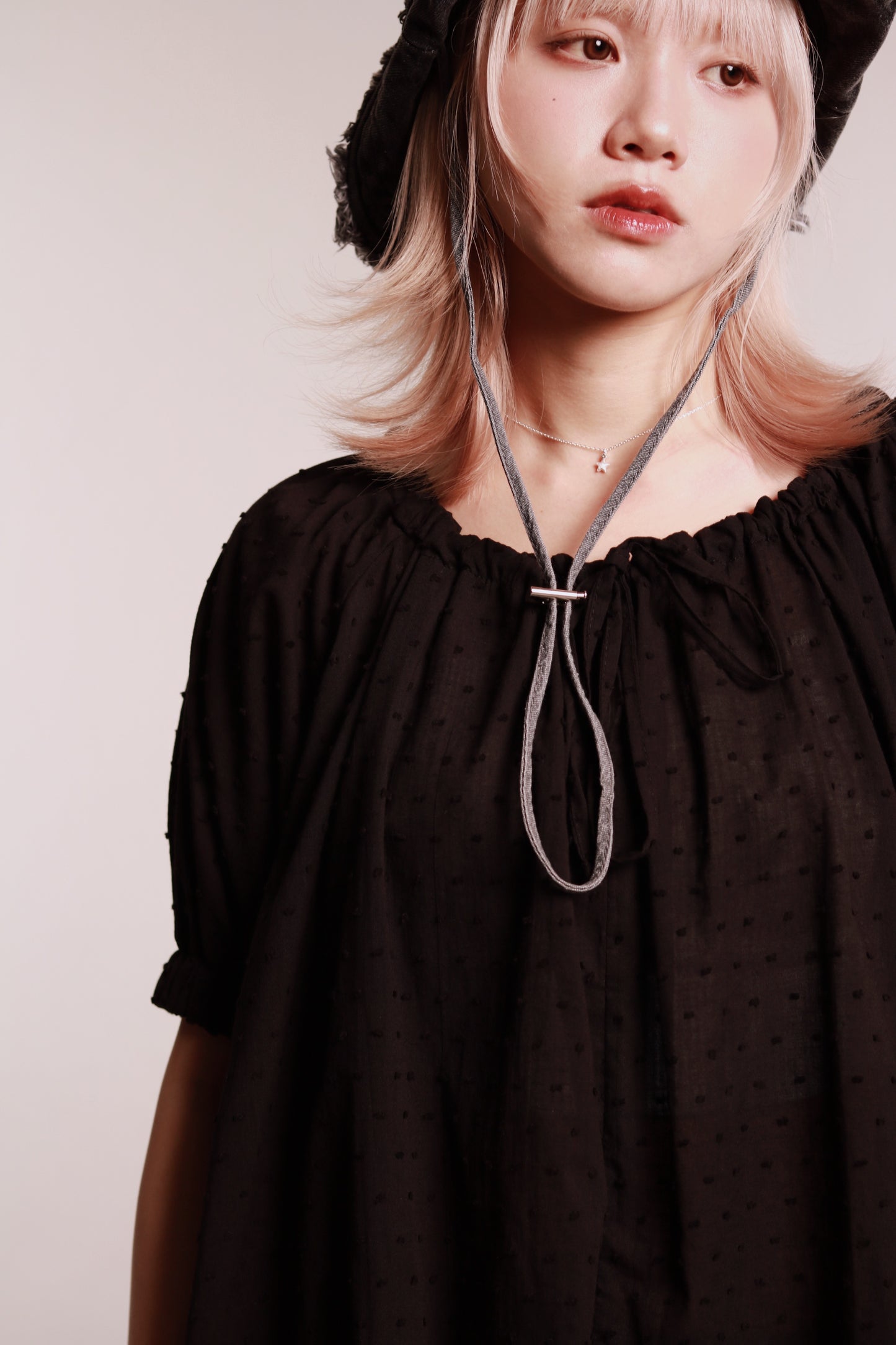 Dot Dot Blouse (Black)