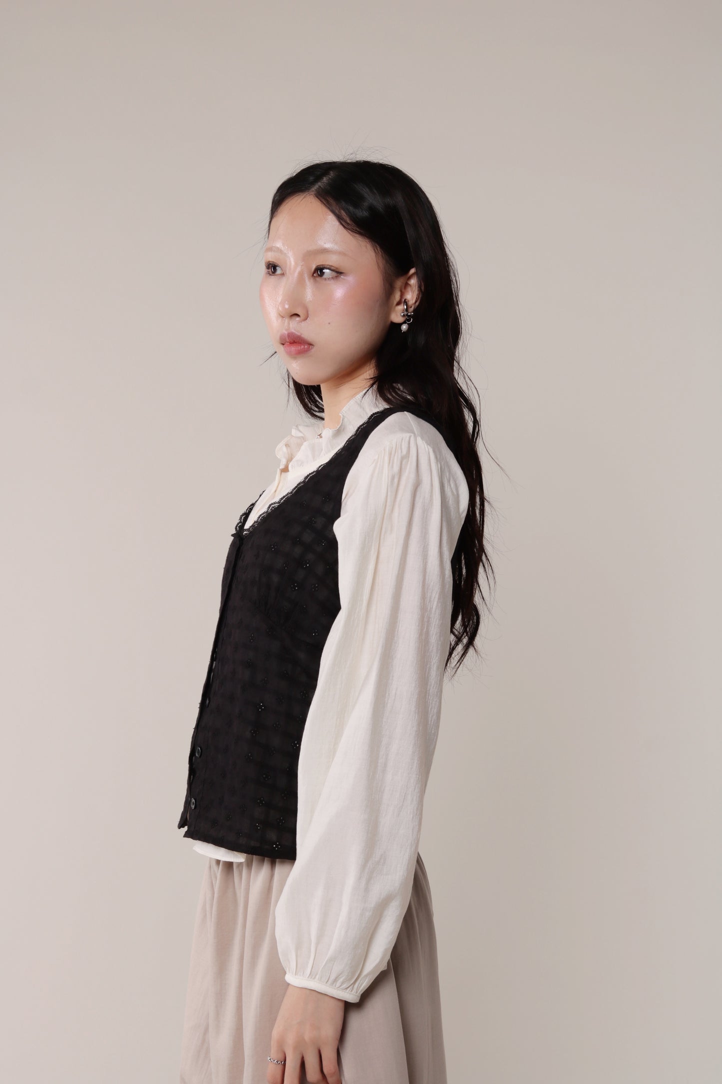 Retro Lace Vest (Black)
