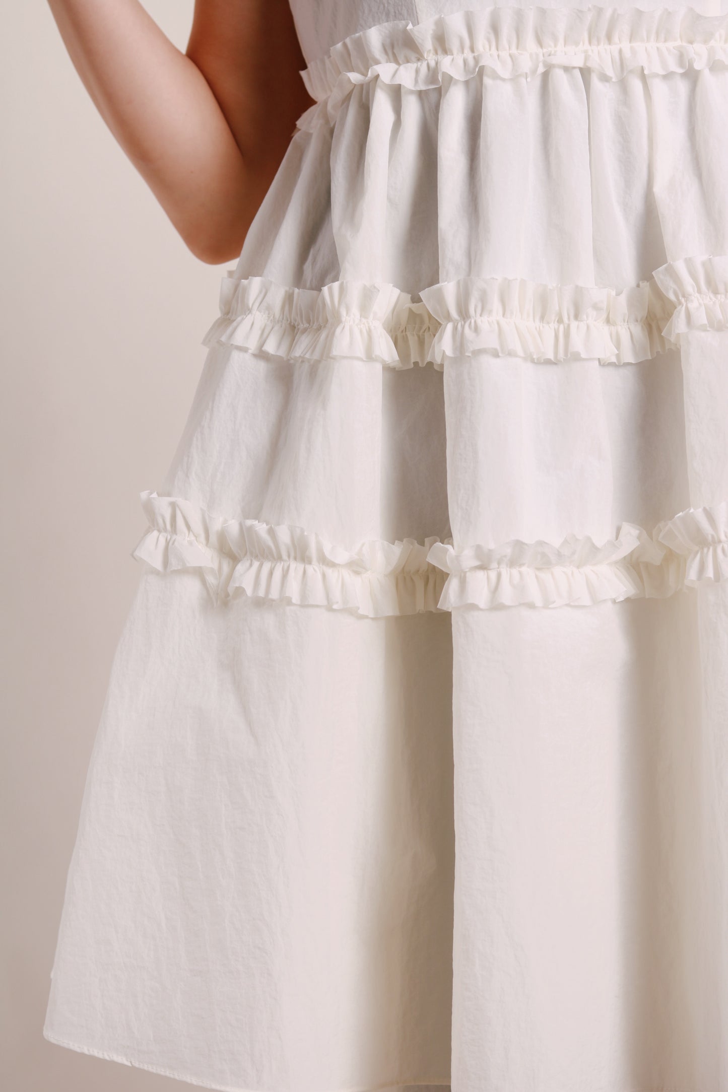 Doll Ruffle Dress (Ivory)