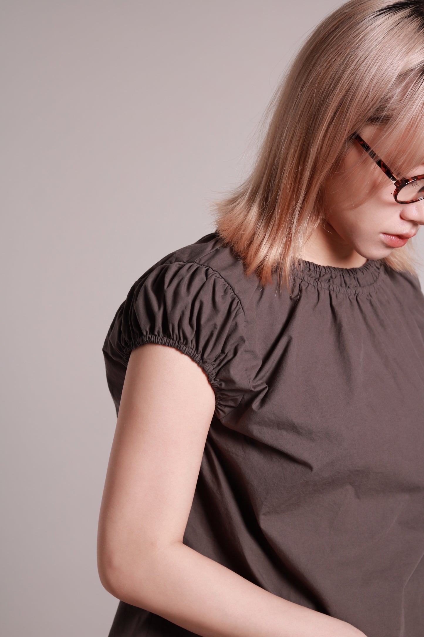 Puffie Blouse (Charcoal)