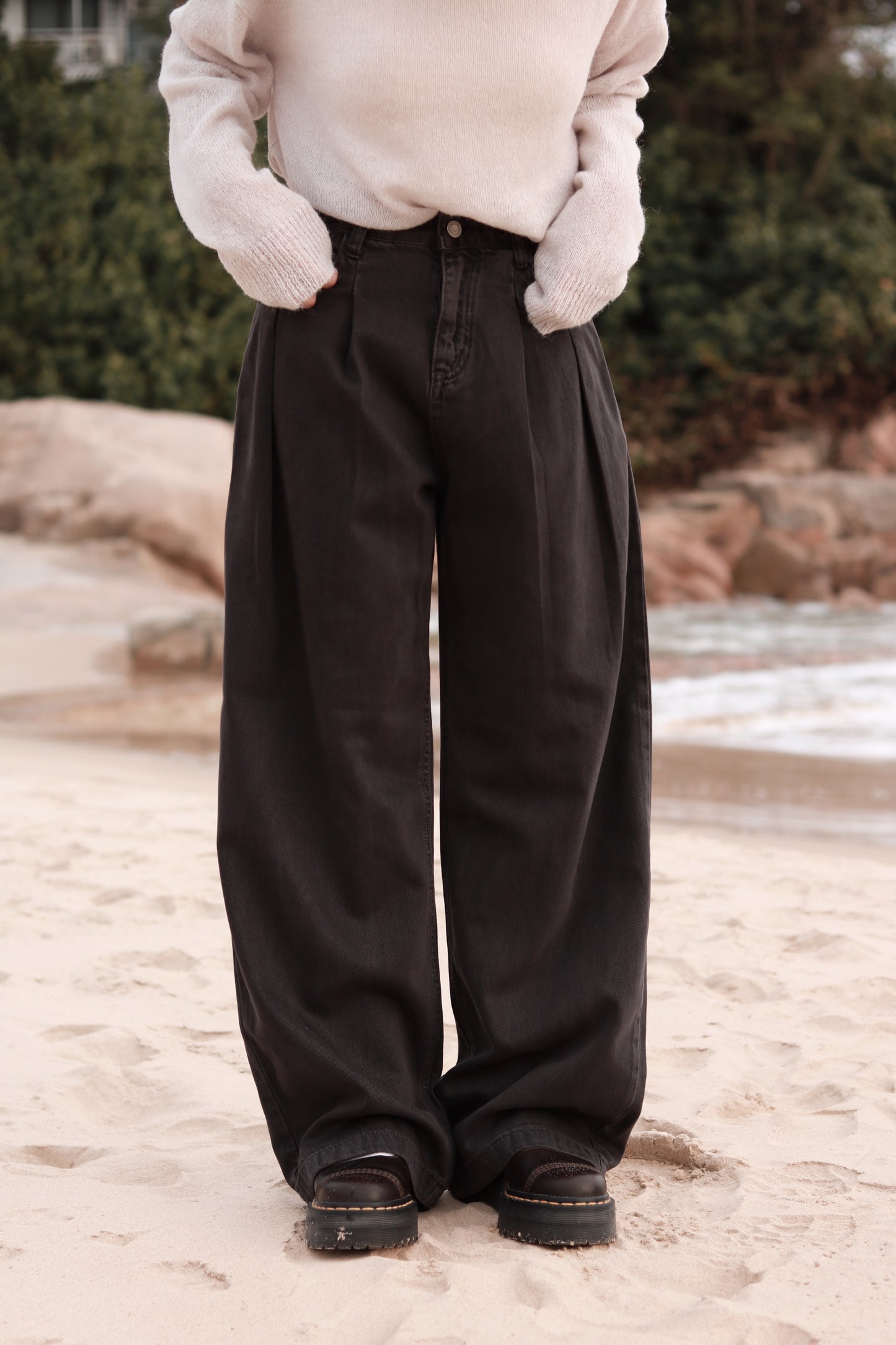 Beck Jeans (Charcoal)