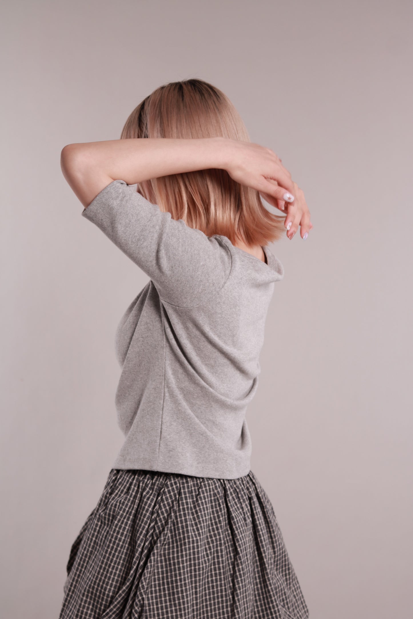 Breeze Bloom Tee (Grey)