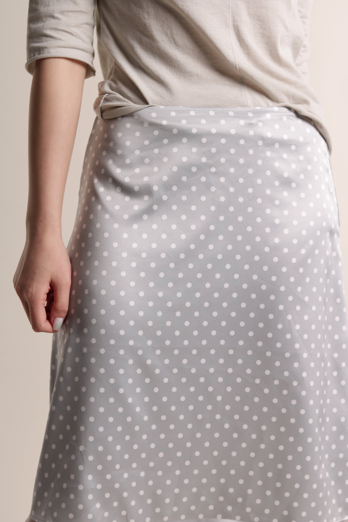 Polka Dot Midi Skirt (Grey)