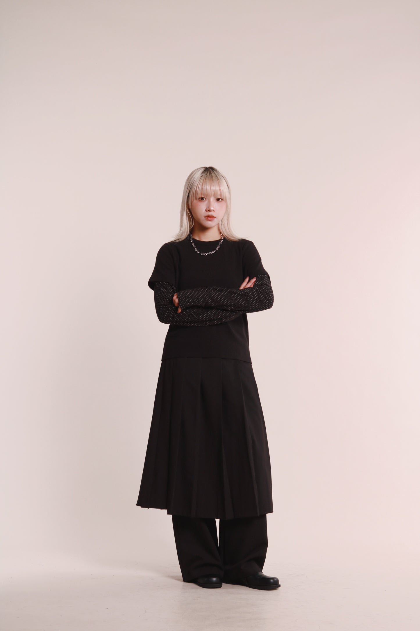 Layered Pleat Pants (Black)