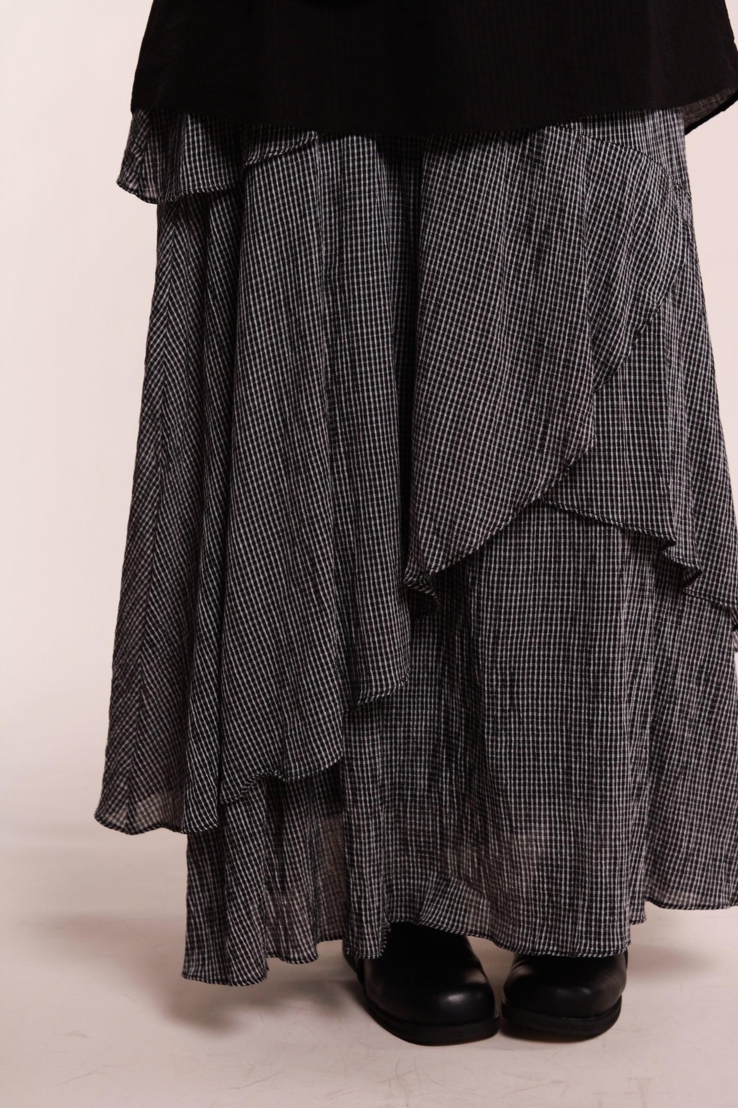 Layered Skirt (Black)