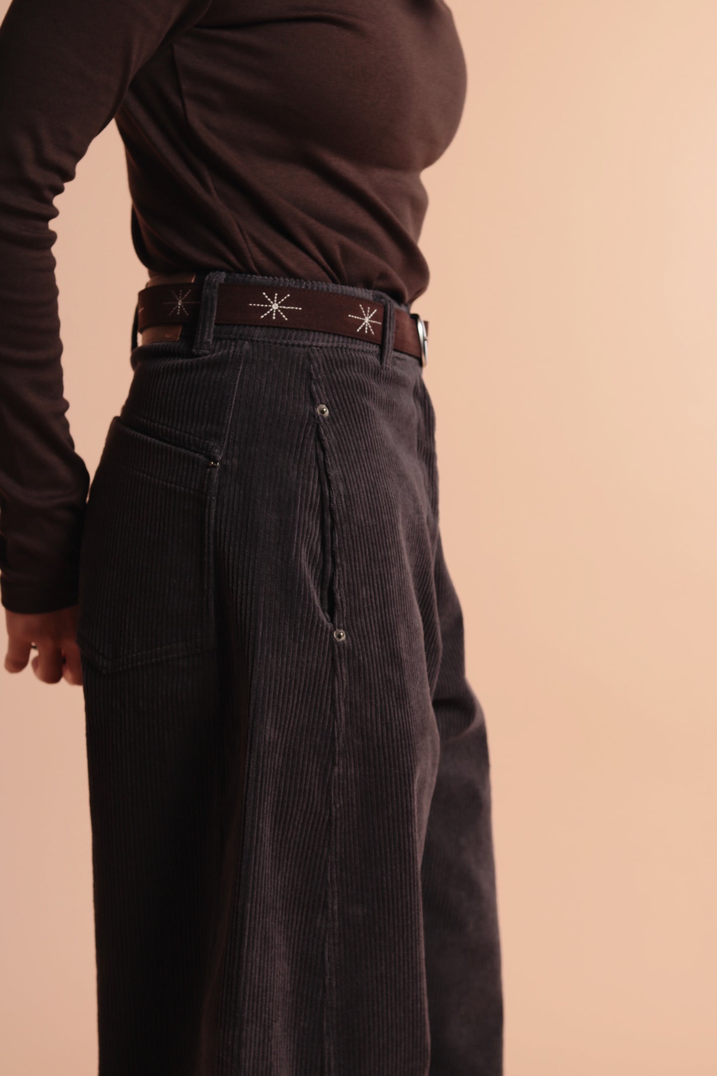 Marie Corduroy Pants (Charcoal)