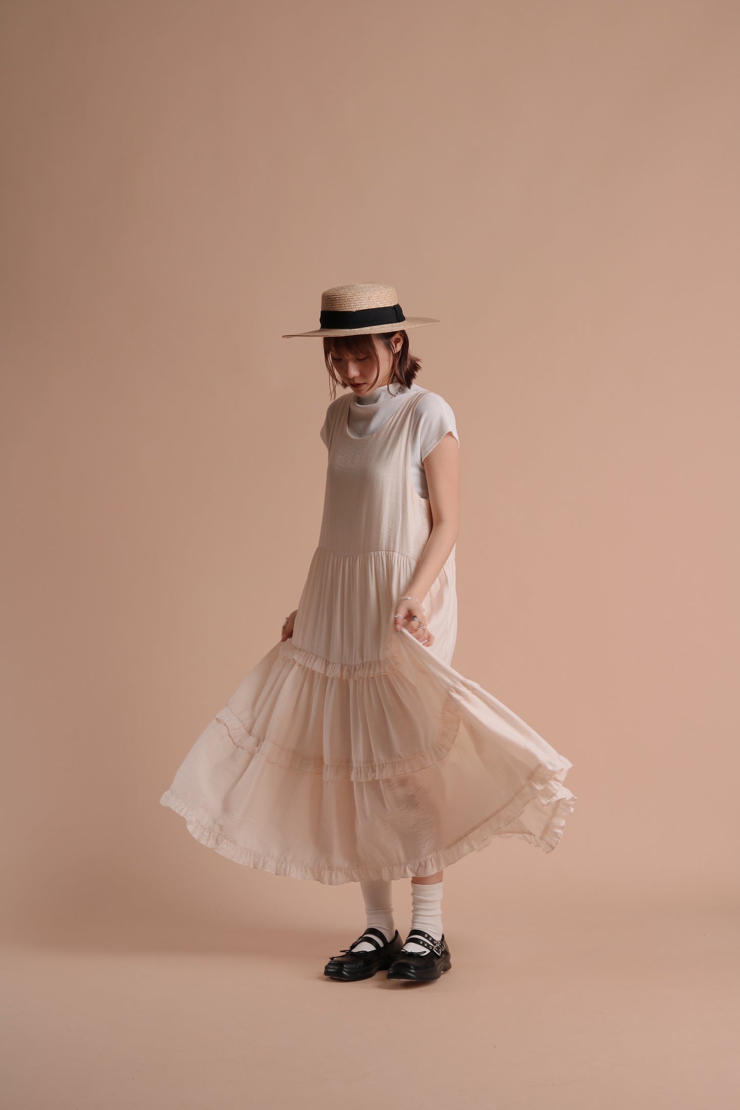 Alva Ruffle Dress (Ivory)