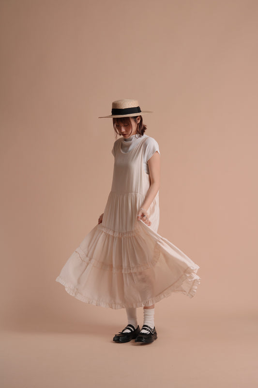 Alva Ruffle Dress (Ivory)