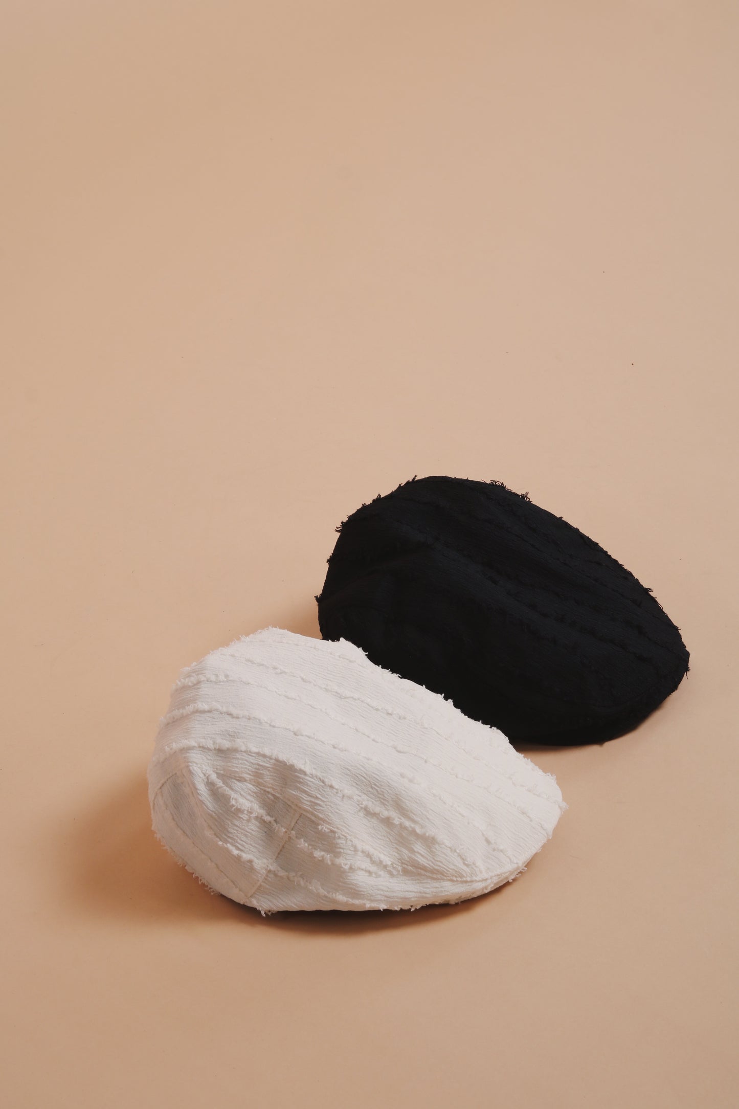 Frayed News Cap (White)