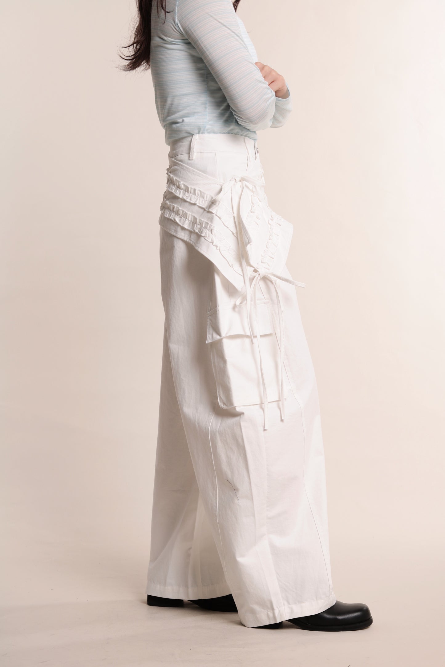 Ruffle Belt Pants (White)
