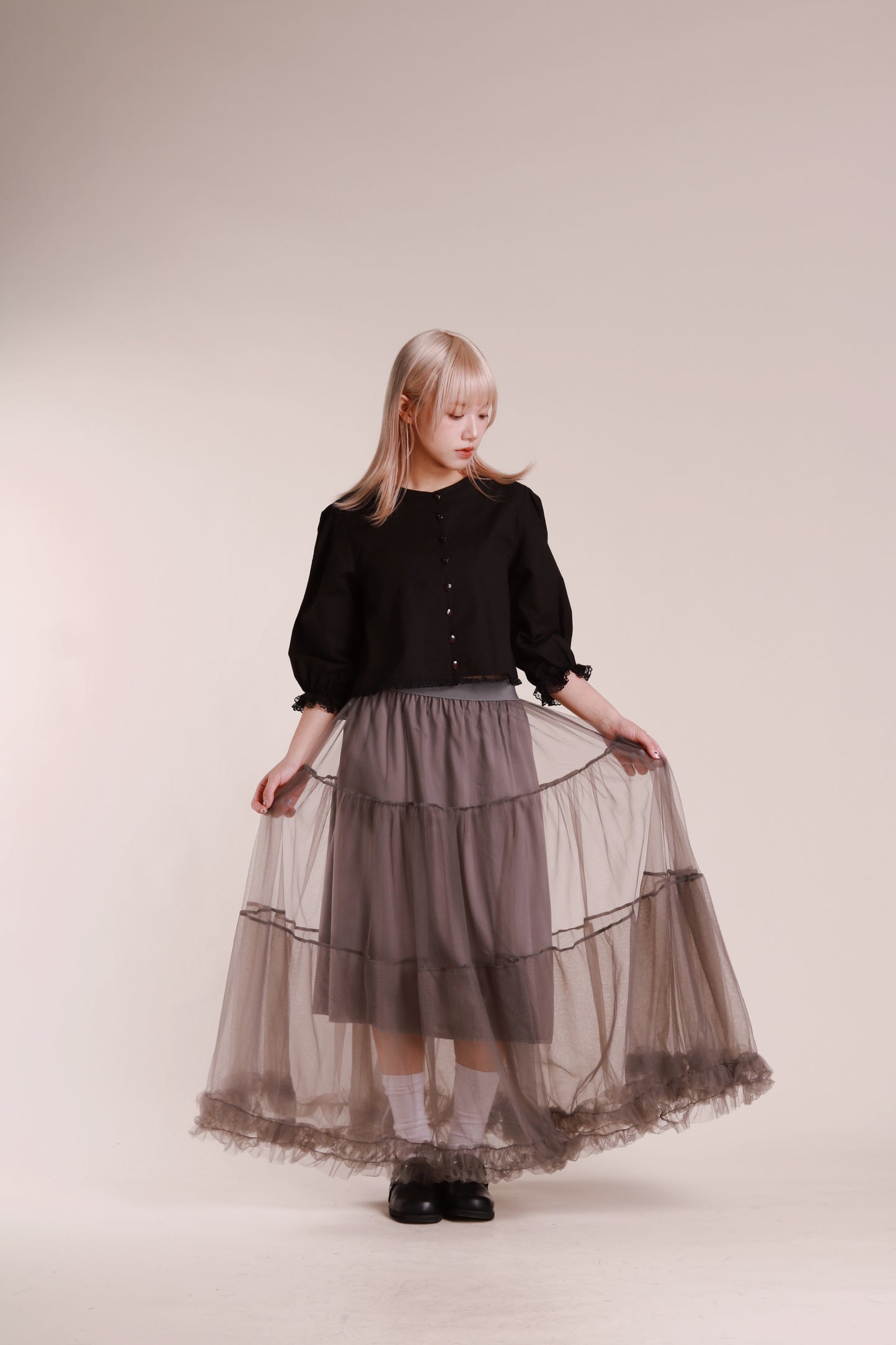 Retro Lace Blouse (Black)