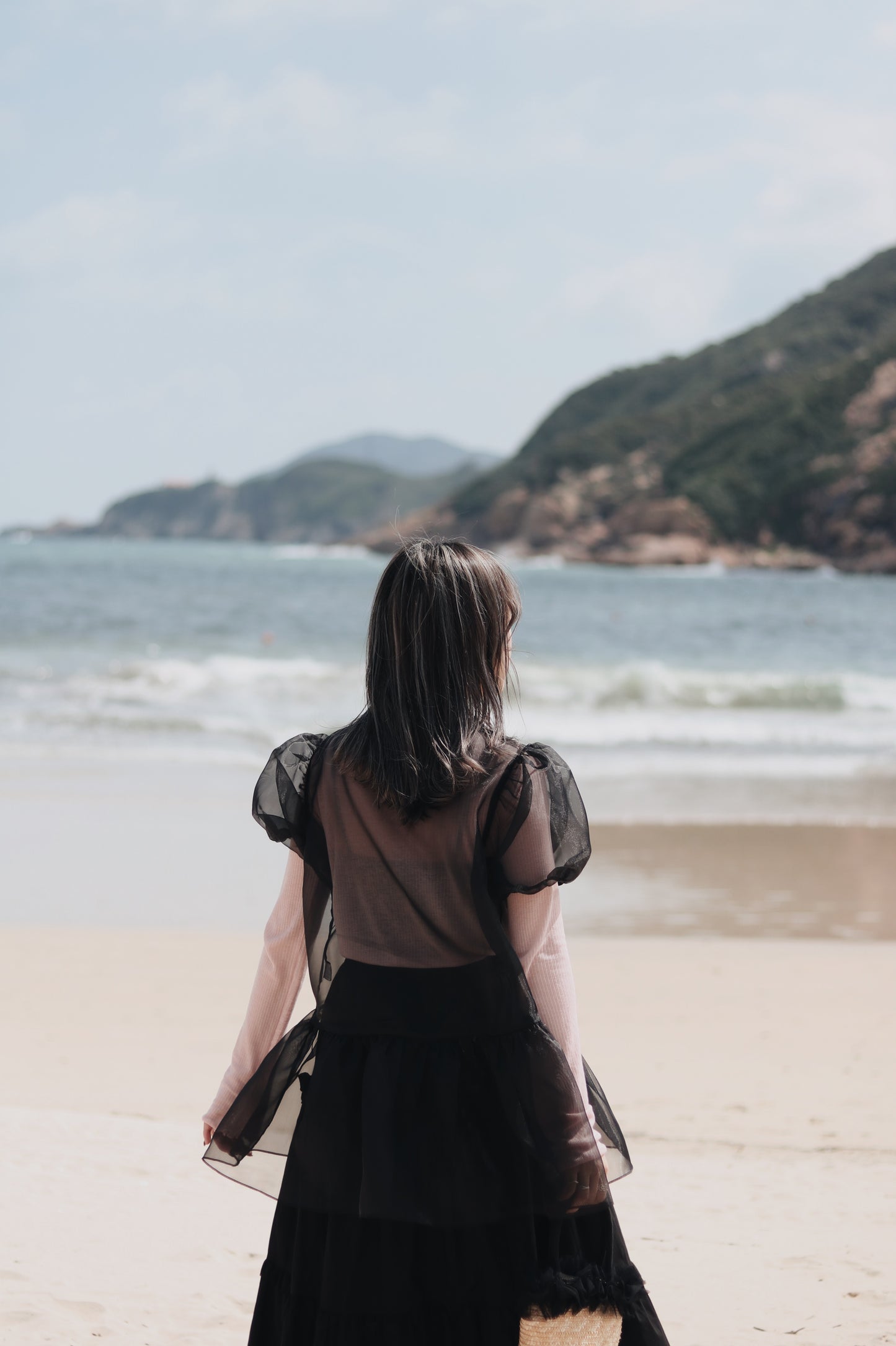 Doll Puff Sleeve Blouse (Black)