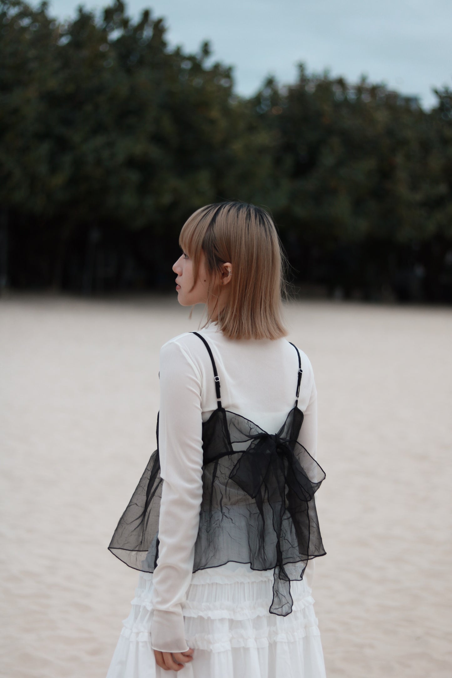 Doll Ribbon Sleeveless Top (Black)