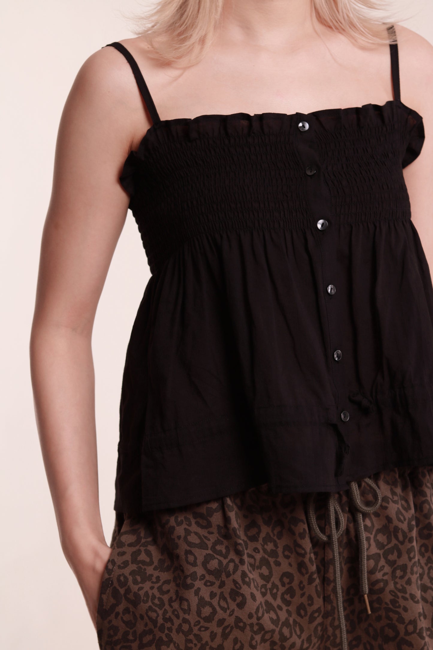 Audrey Sleeveless Top (Black)
