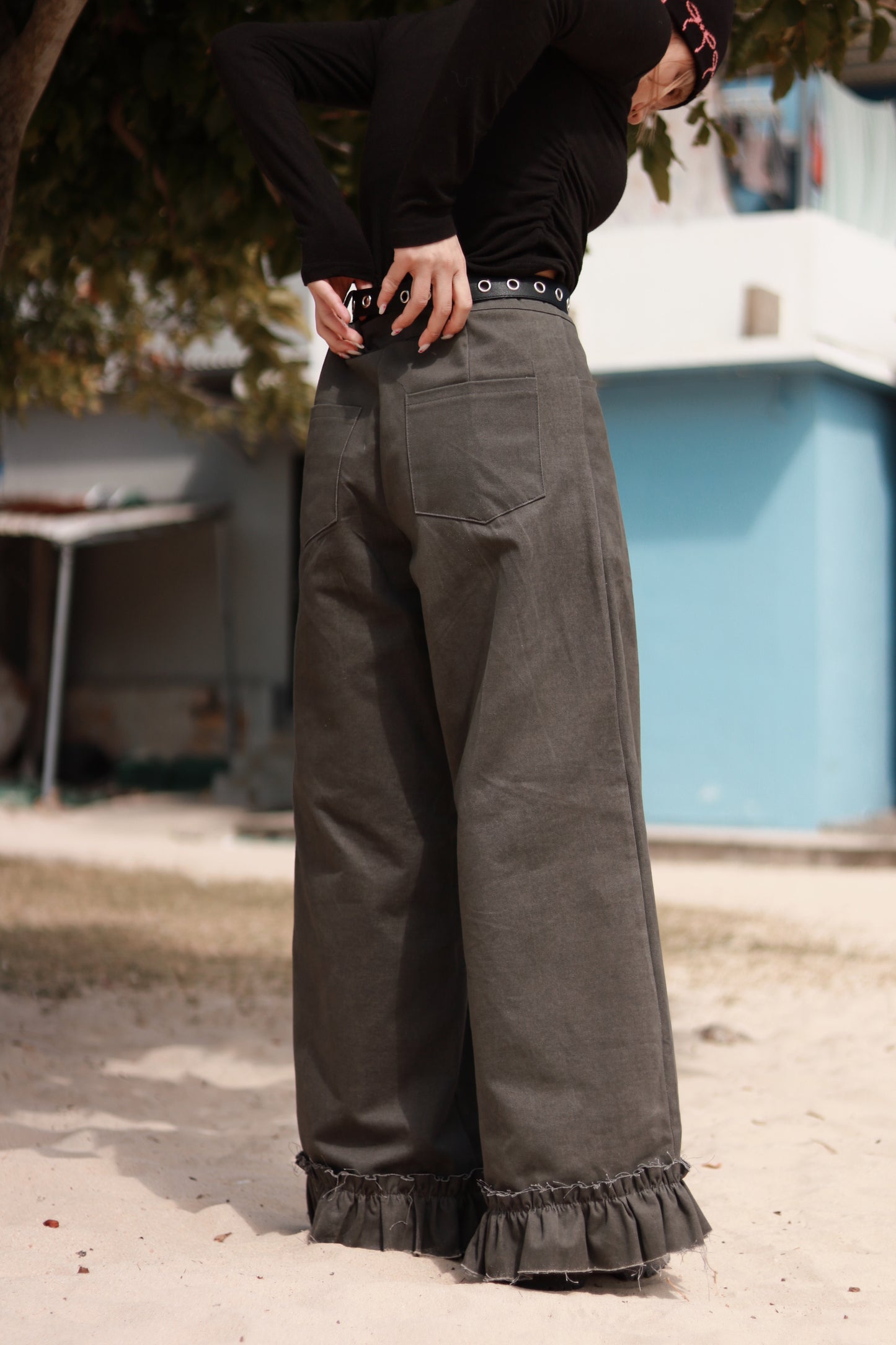 Doll Ruffle Pants (Grey)