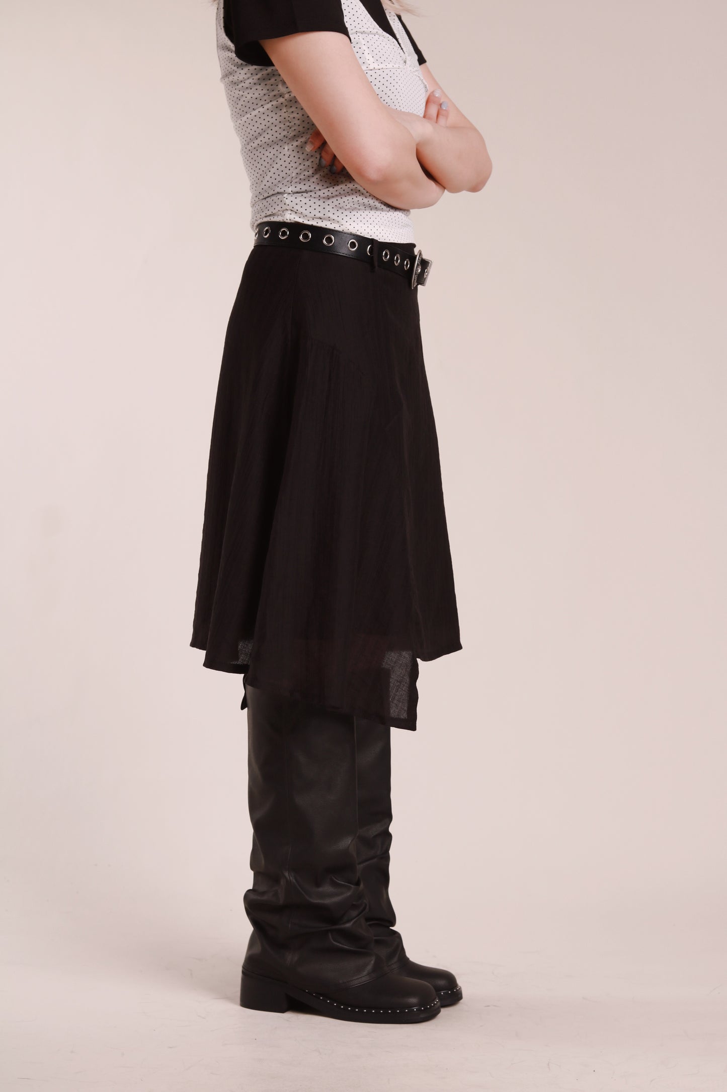Asymmetric Mini Skirt (Black)