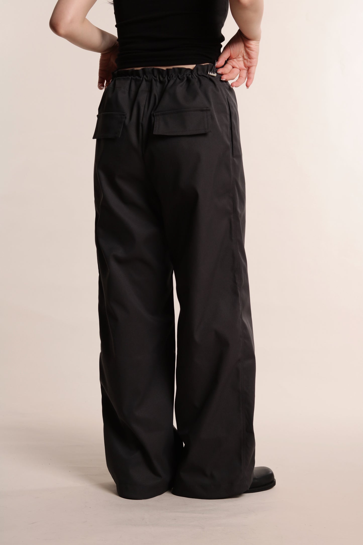 Delia Gathered Pants (Charcoal)