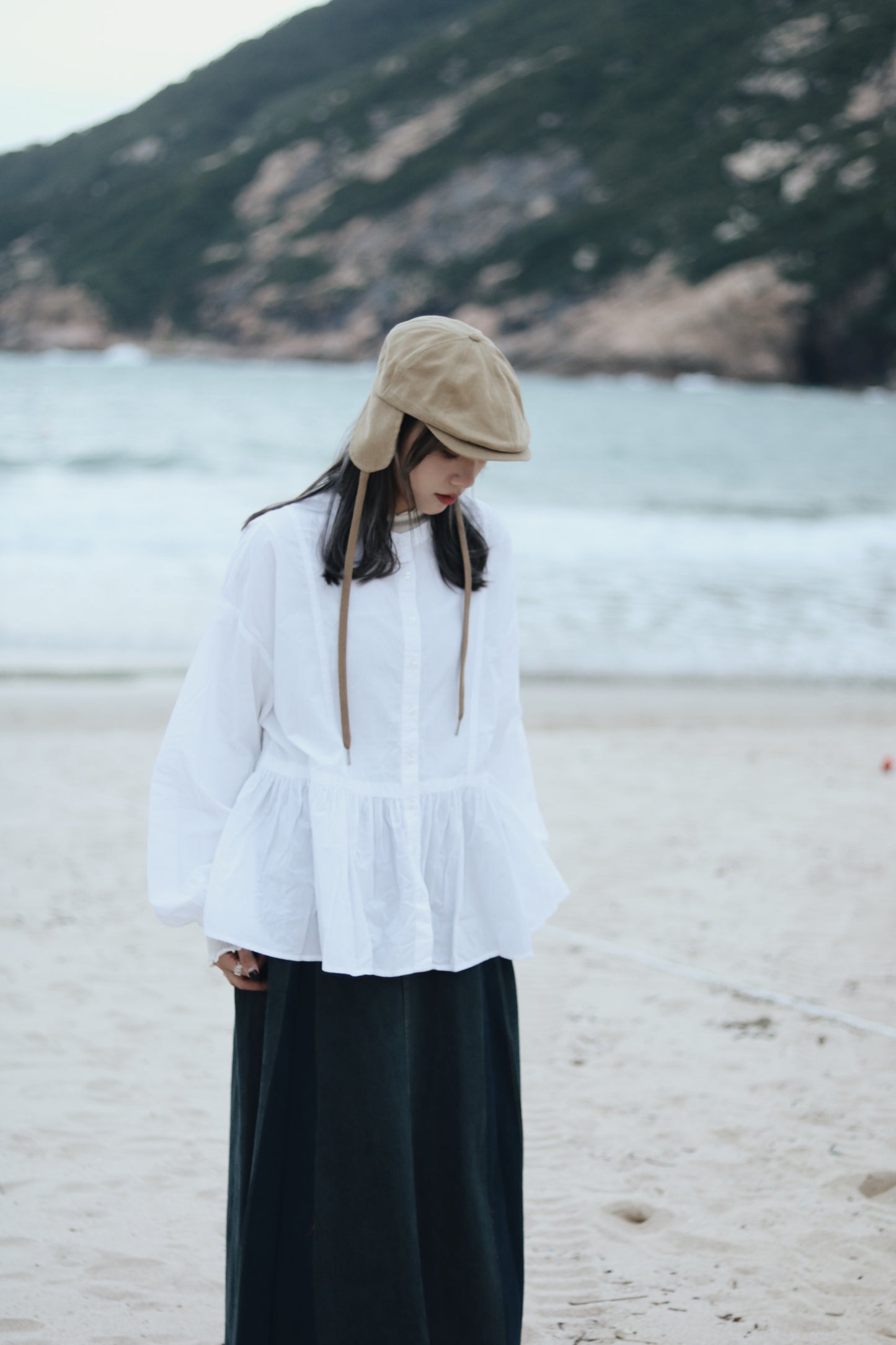 Snoopy Hat (Beige/Black/White)