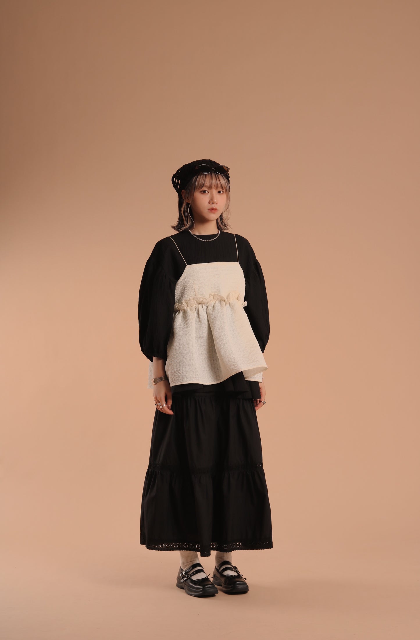 Doll Puff Sleeve Blouse (Black)