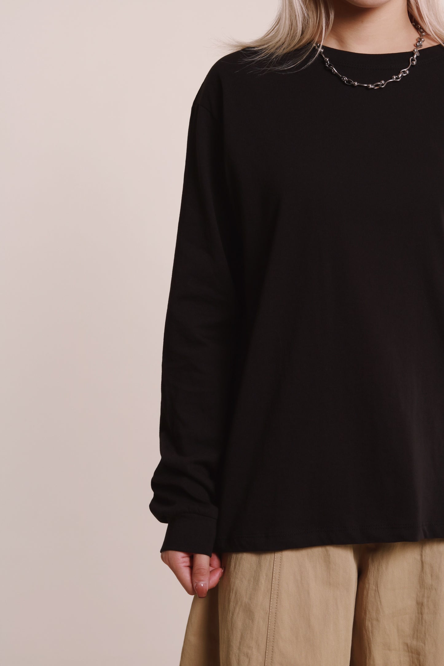 AW Basic Top (Black)