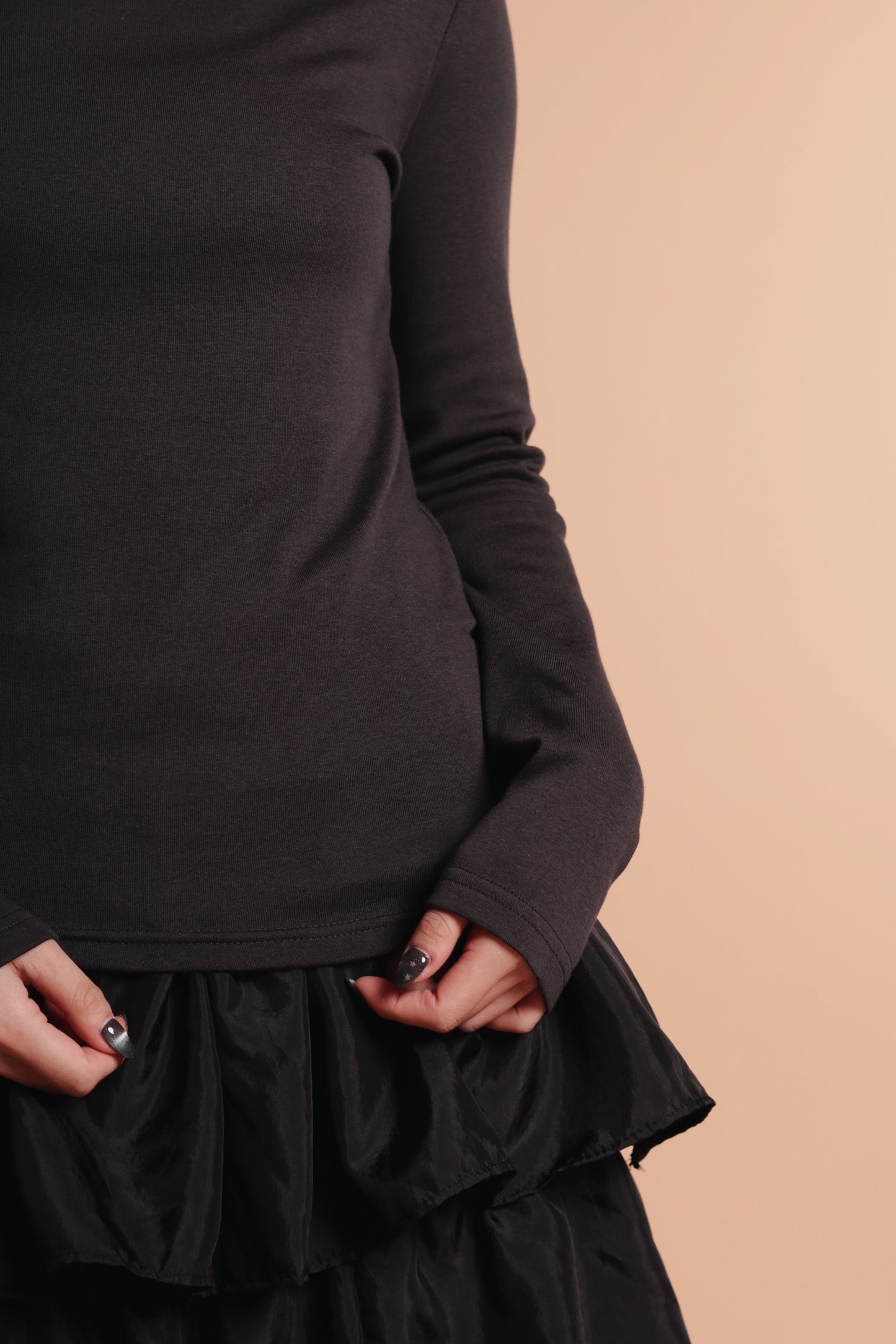 Winter Daily Top (Charcoal)