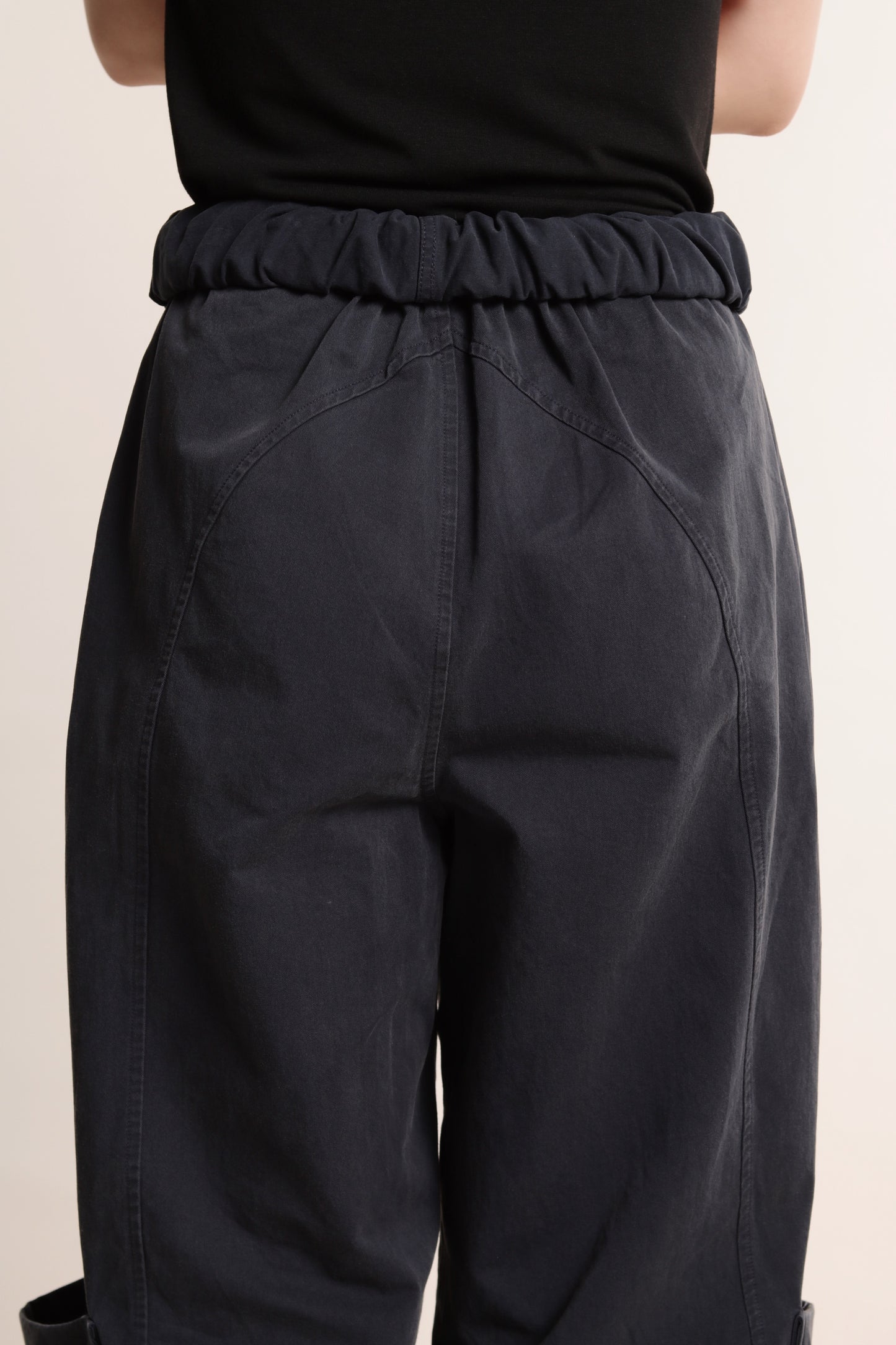 Volume Pocket Pants (Navy)