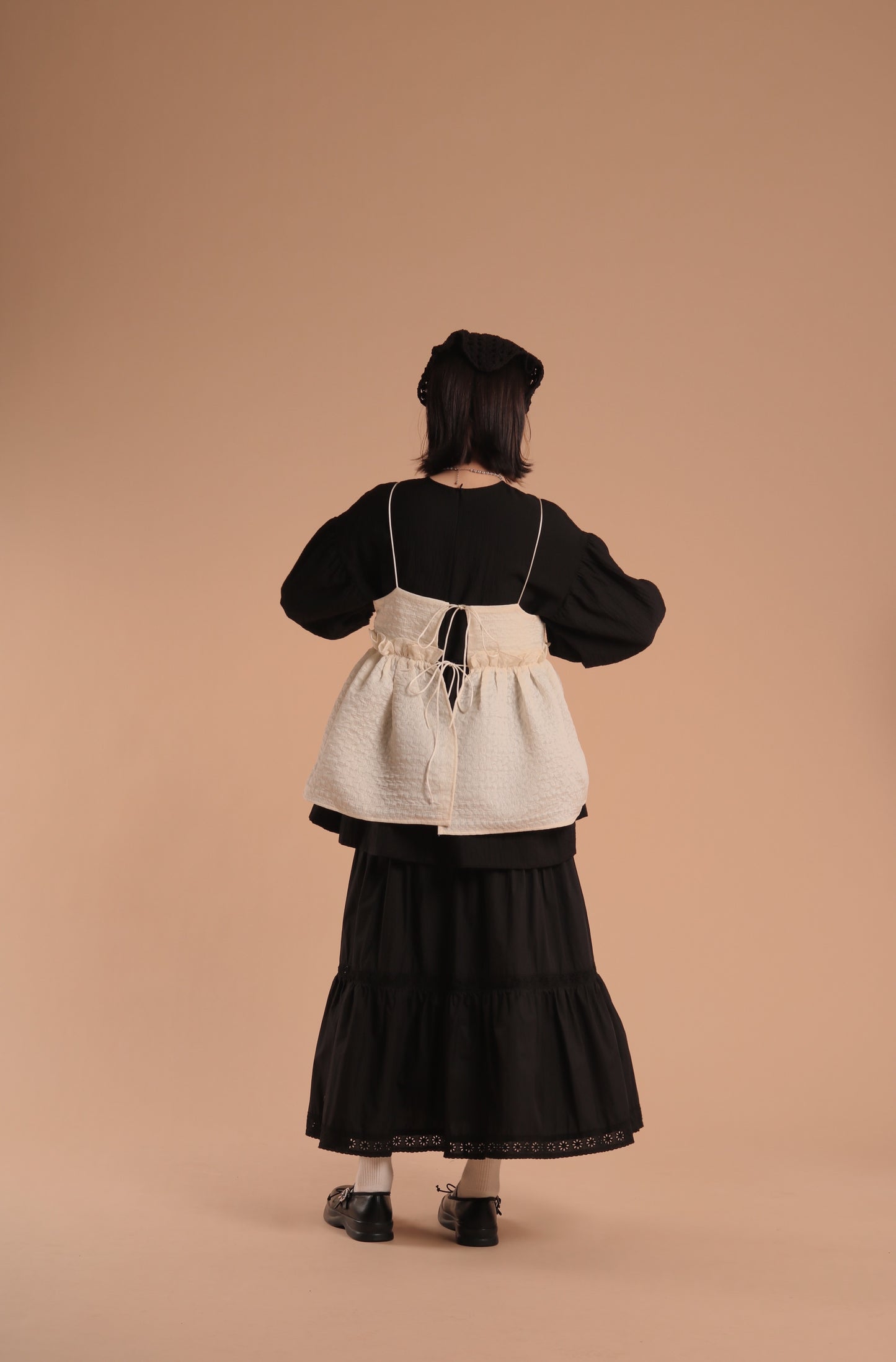 Doll Puff Sleeve Blouse (Black)