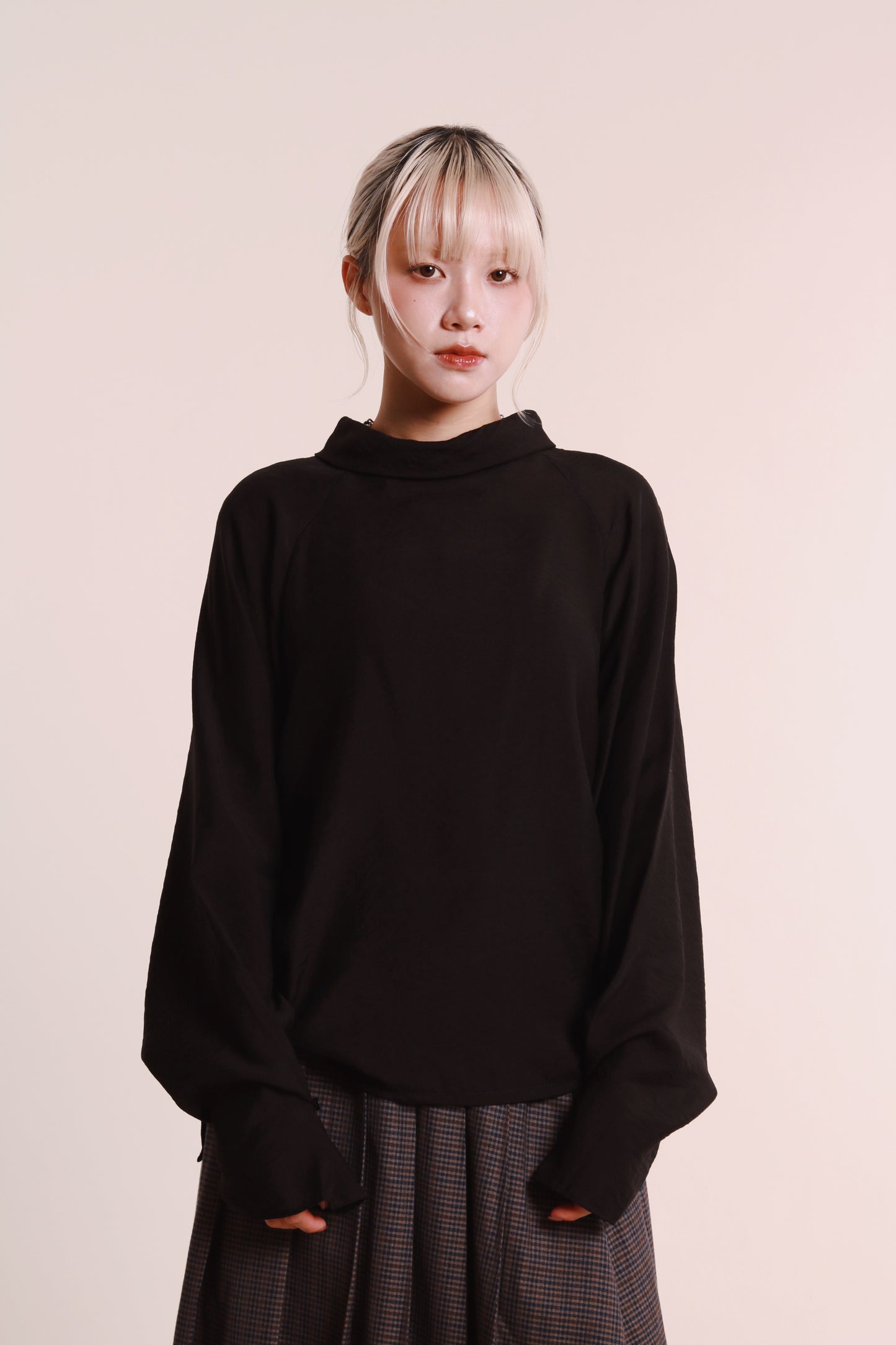 Doll Gathered Blouse (Black)