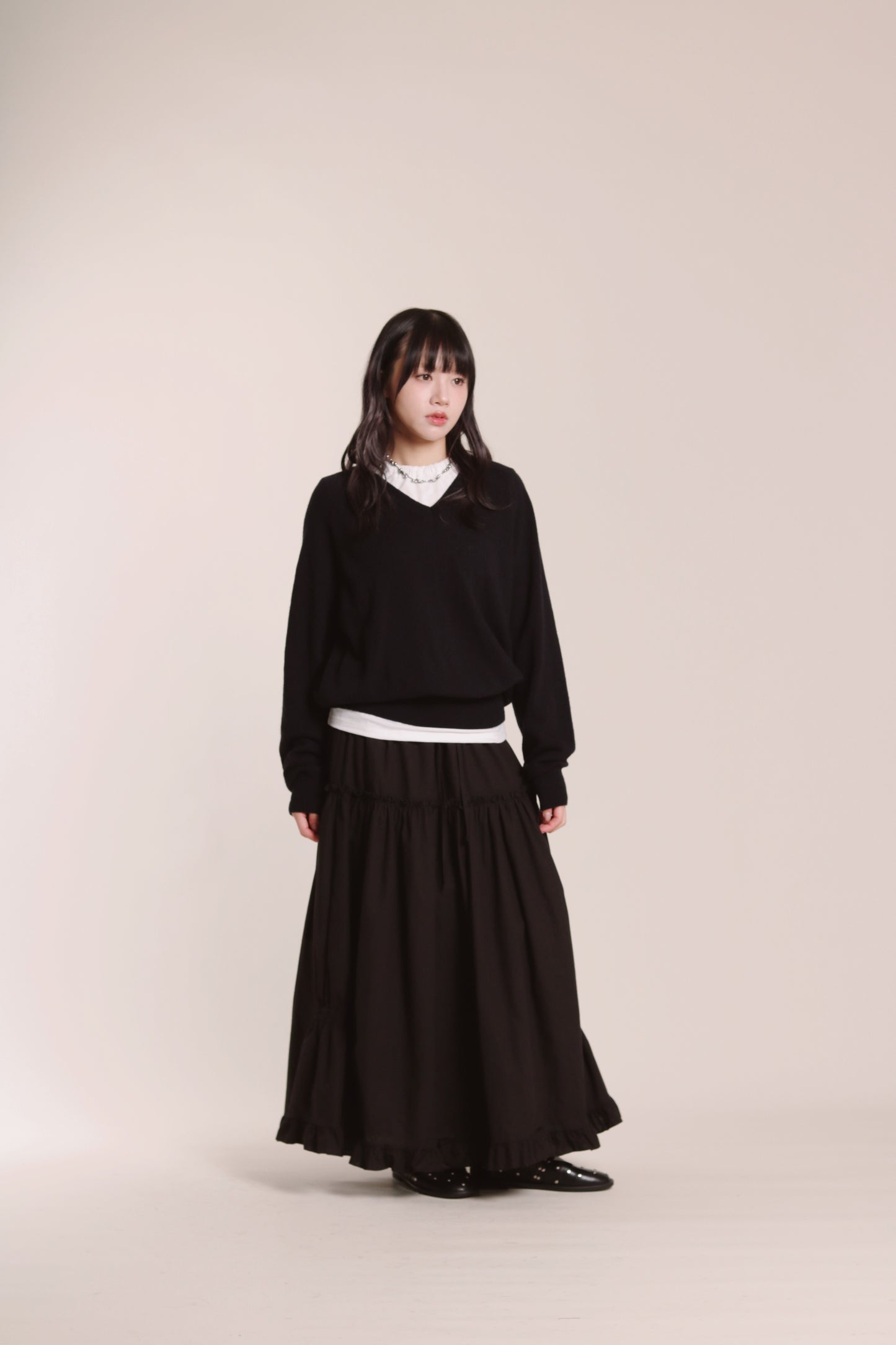 V Neck Sweater (Navy)