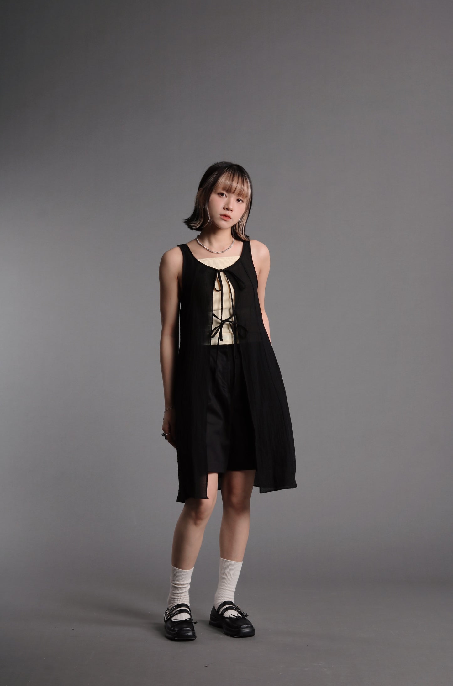 Ribbon Vest (Black)
