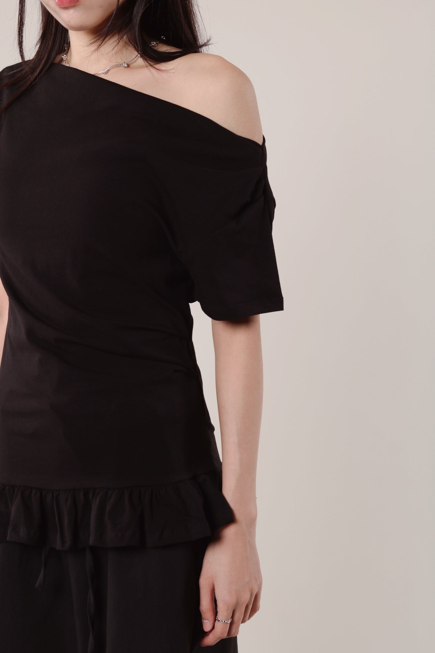 Ruffle Top (Black)