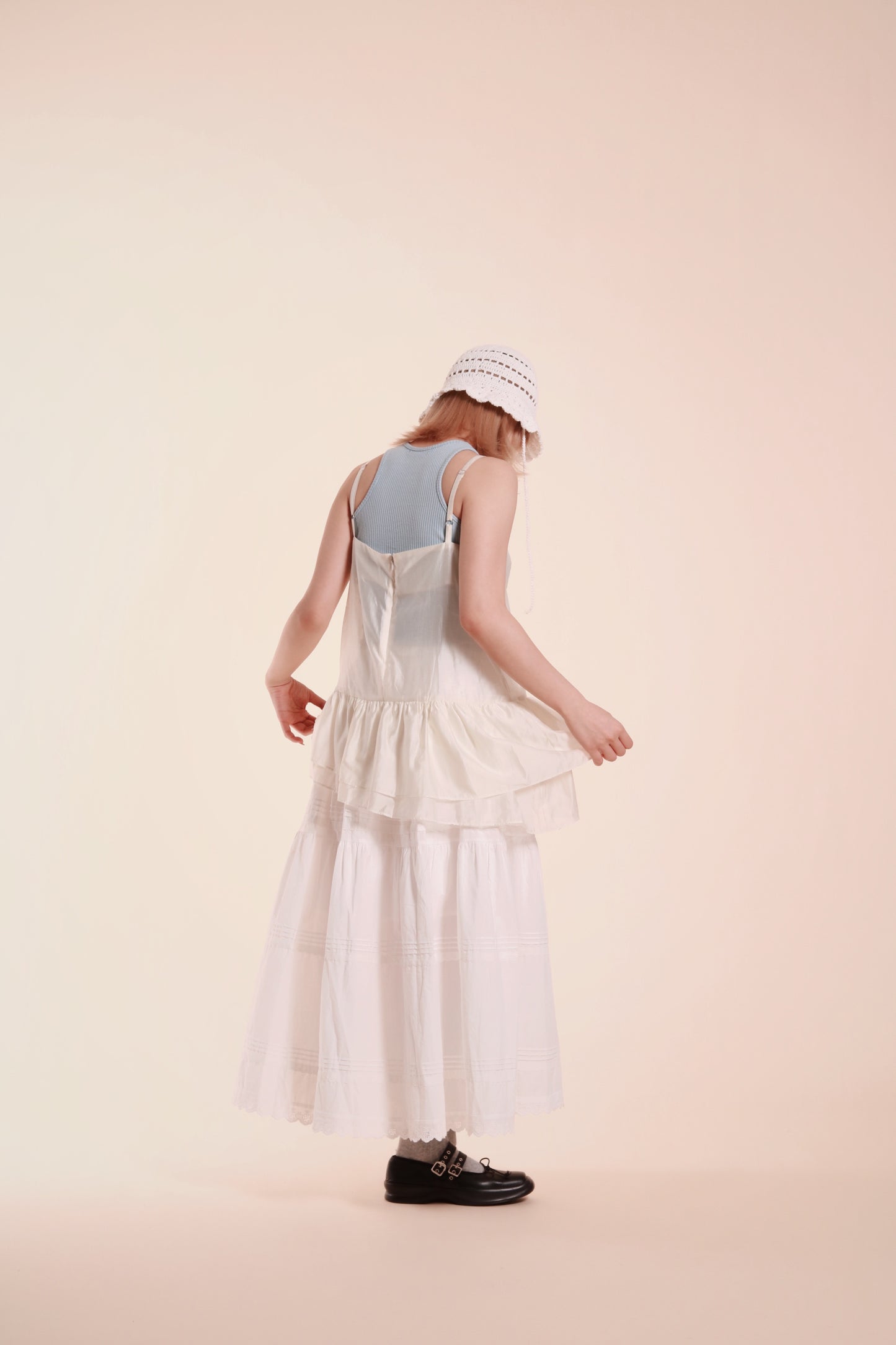 Ruffle Sleeveless Top (Ivory)