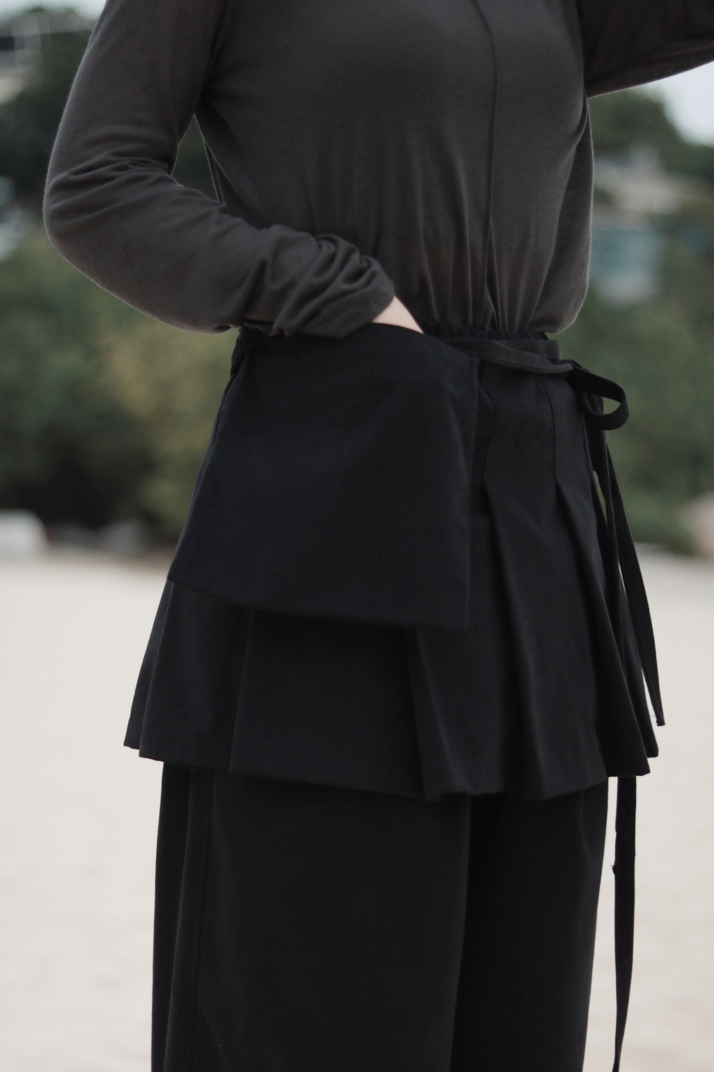 Layered Ruffle Pants (Black)