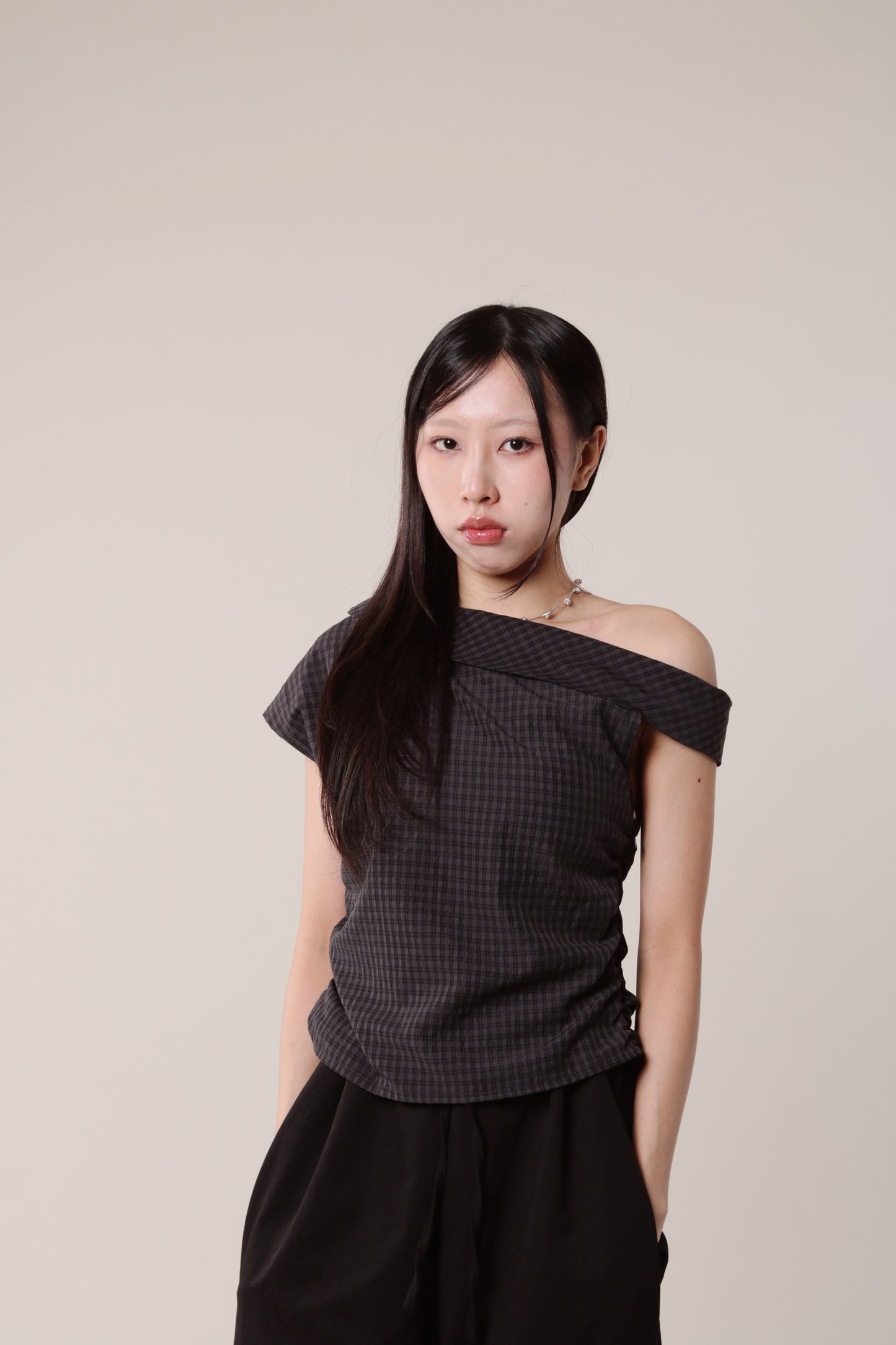 Checkered Devon Top (Black)