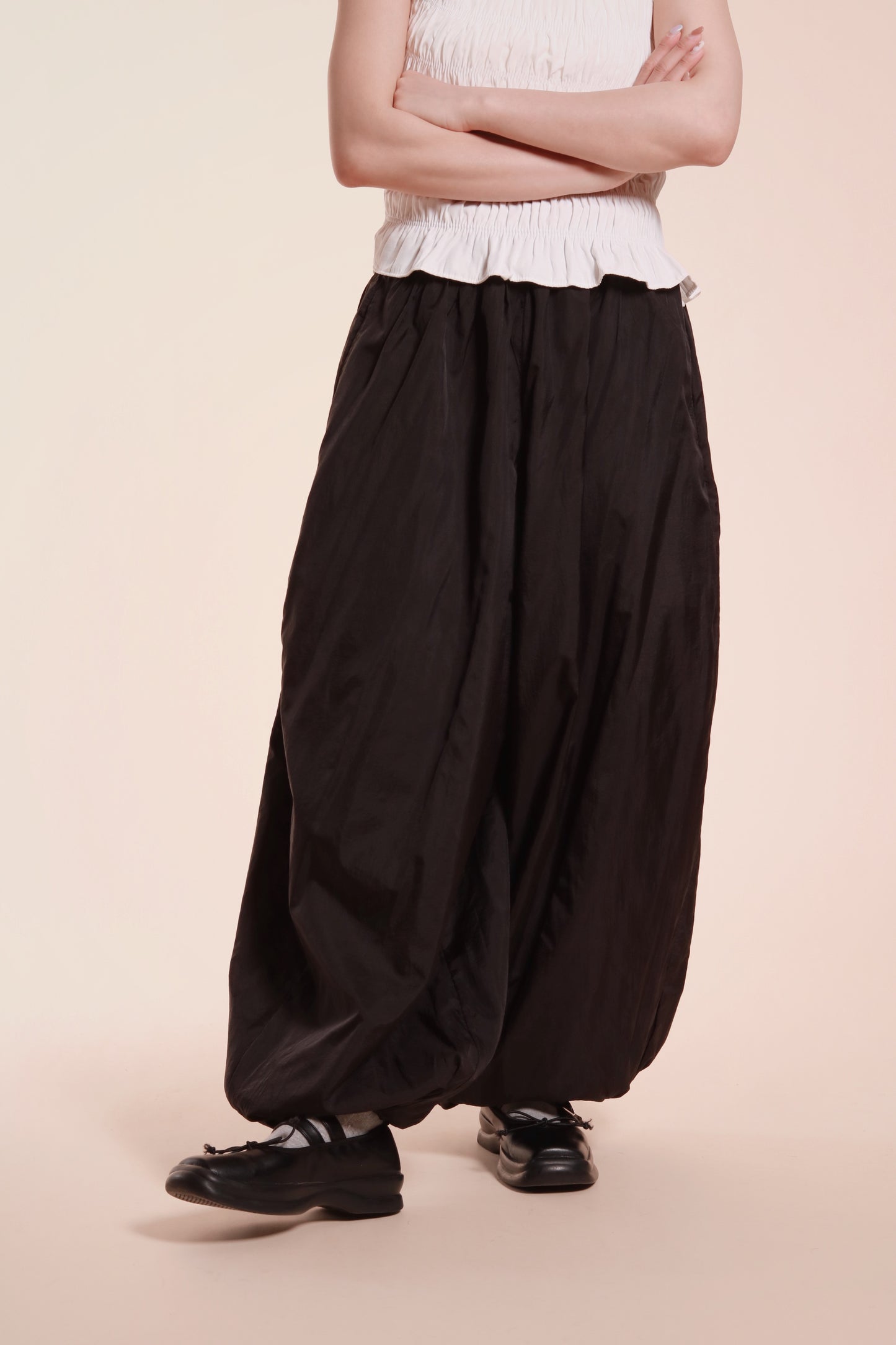 Bubble Cloud Pants (Black)