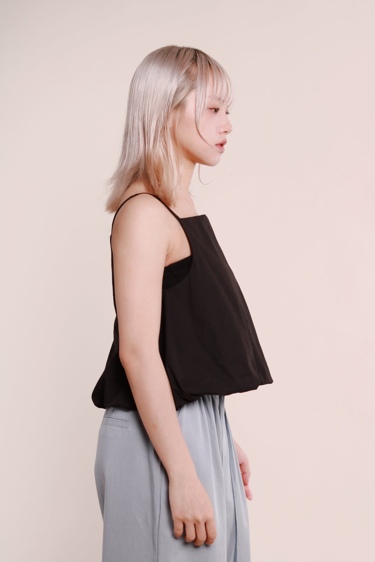 Puffed Sleeveless Top (Black)