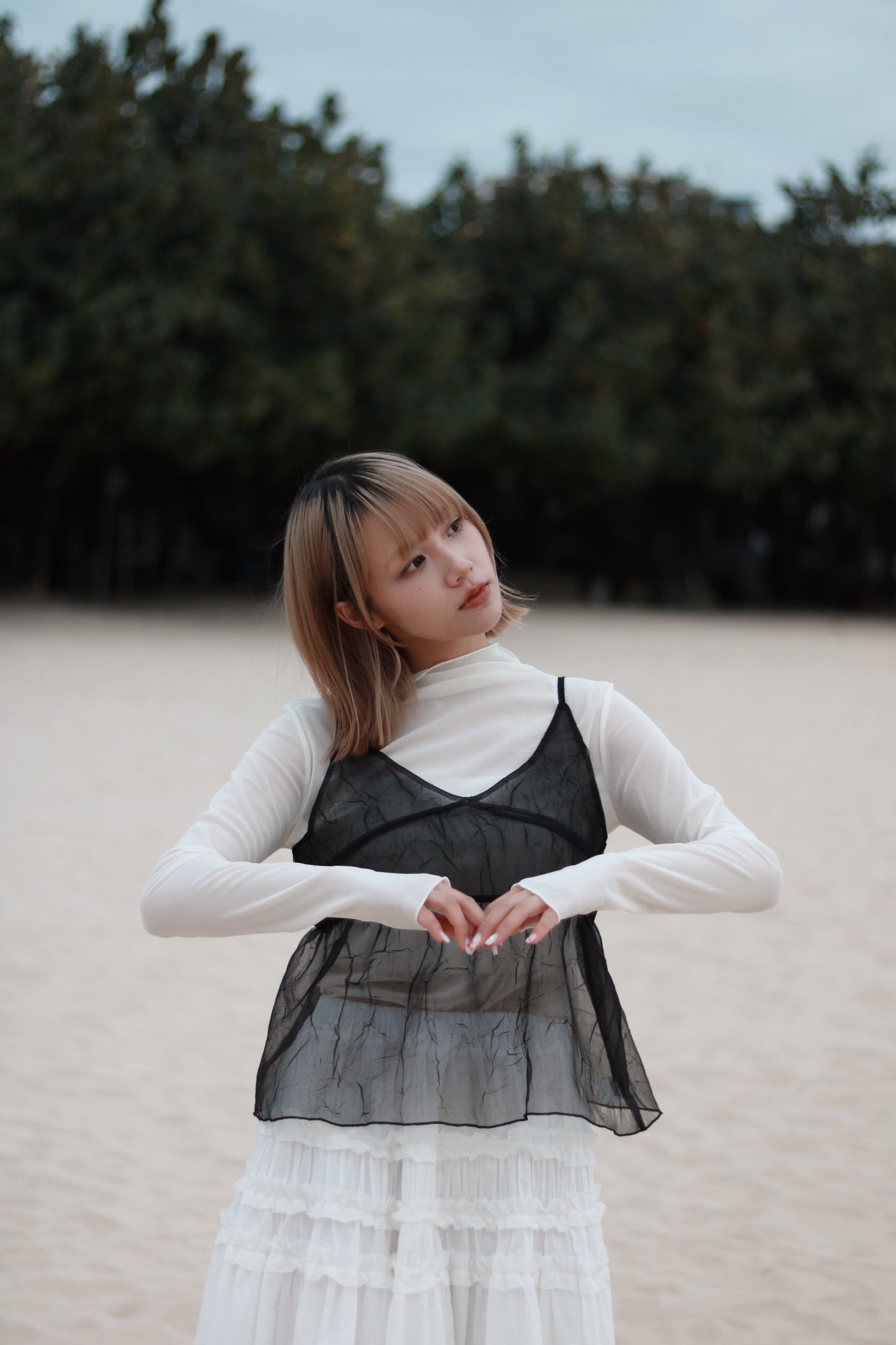 Doll Ribbon Sleeveless Top (Black)