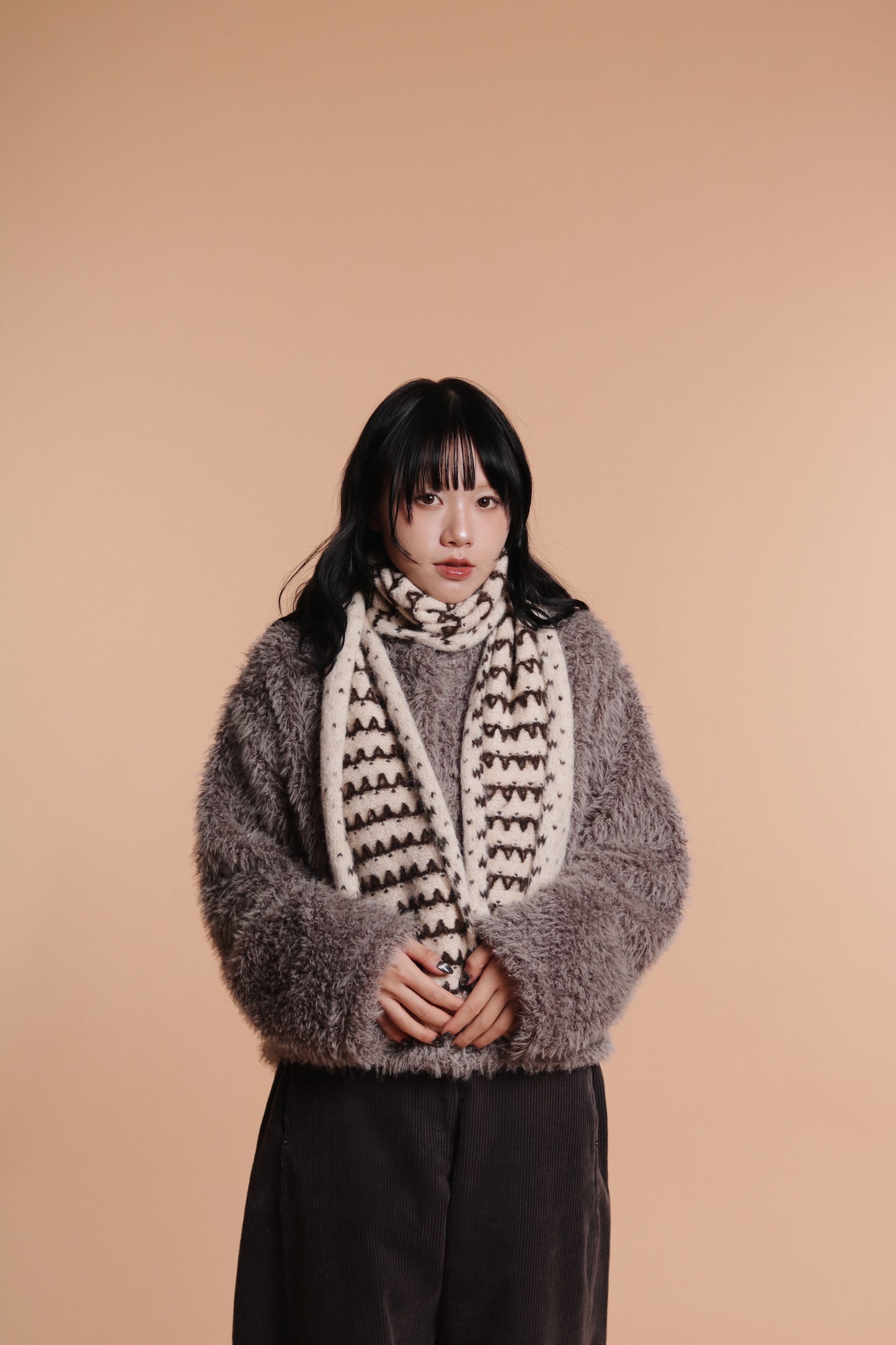 Triangle Muffler (Beige)