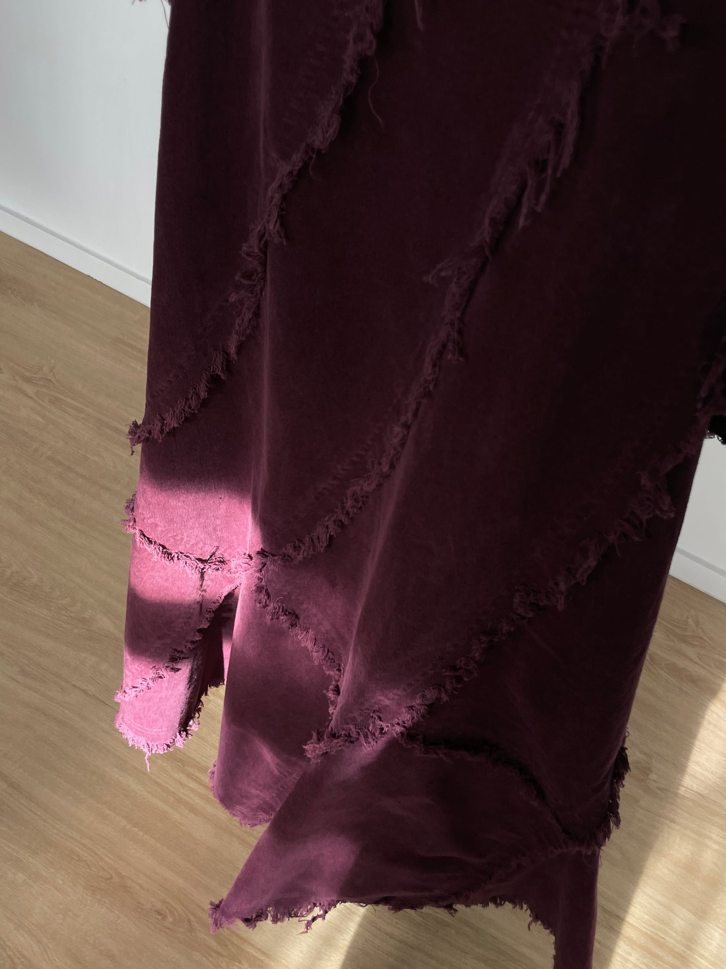 Frayed Mermaid Skirt (Wine)