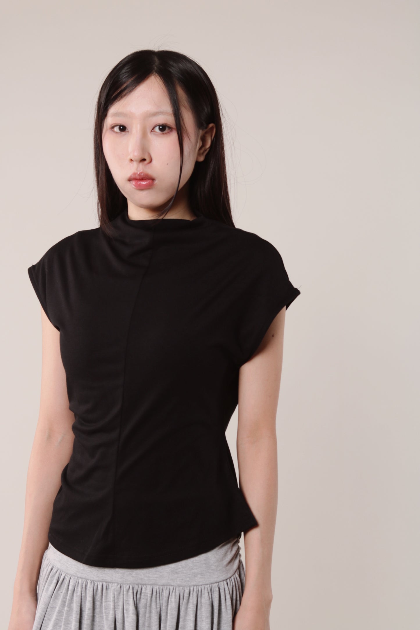 Borg Gathered Tee (Black)