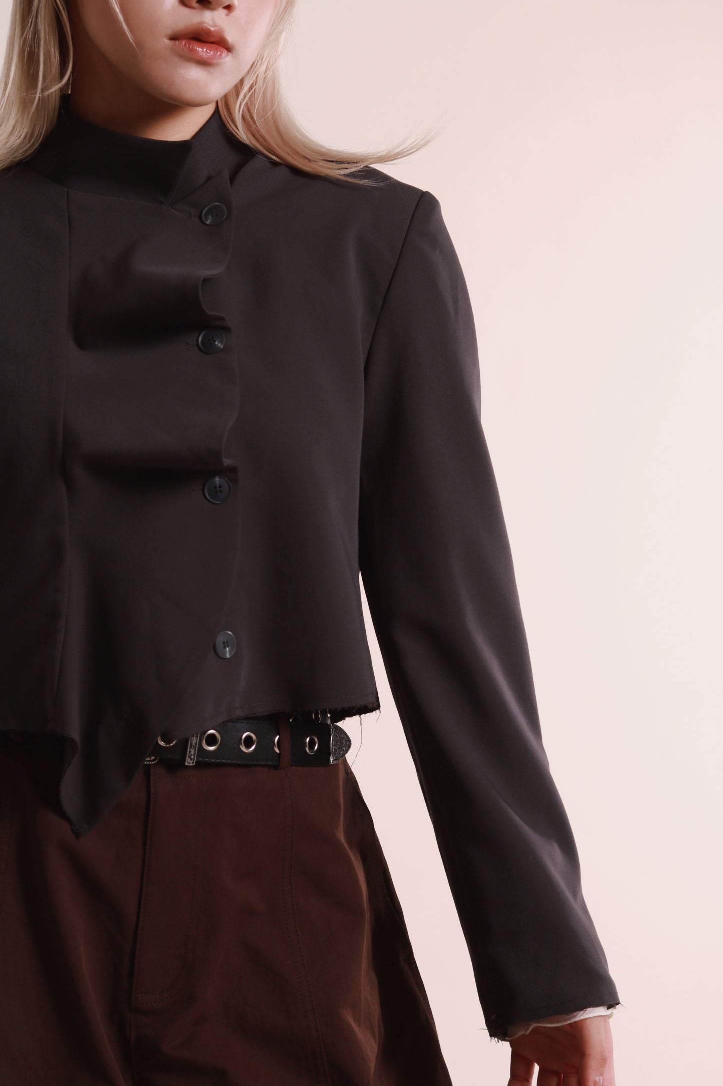 Gentle Pleat Jacket (Charcoal)