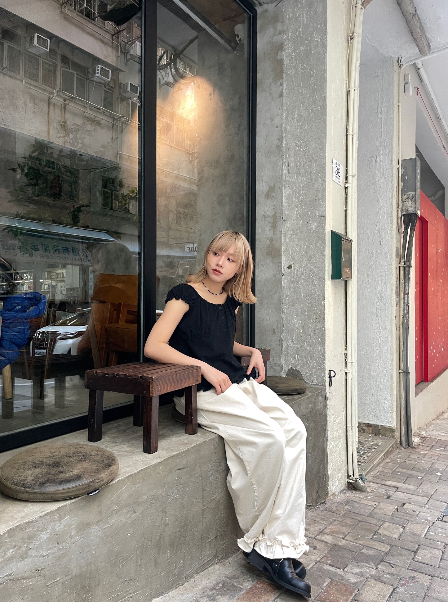 Betty Blouse (Black)