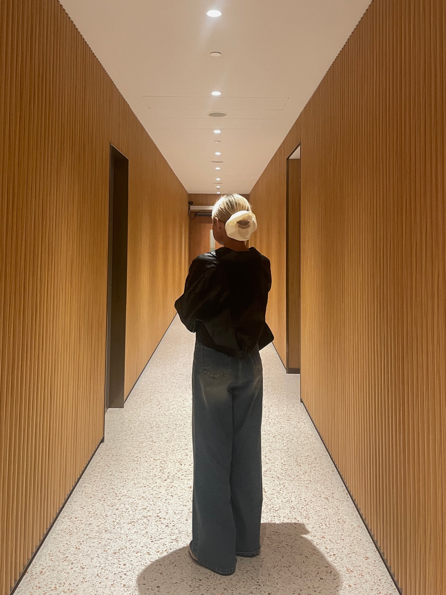 Lola Scrunchie (Black/White)