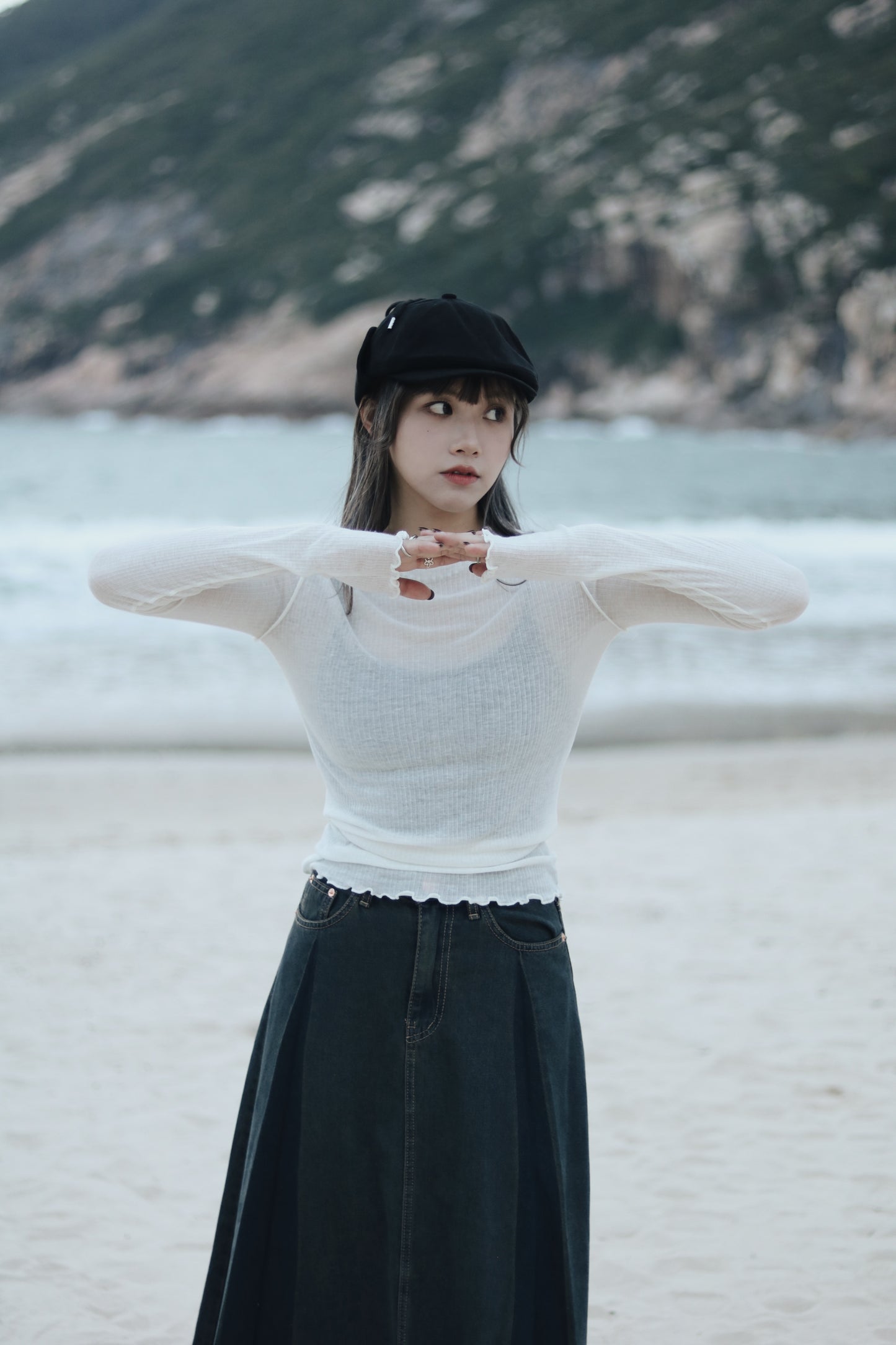 Snoopy Hat (Beige/Black/White)